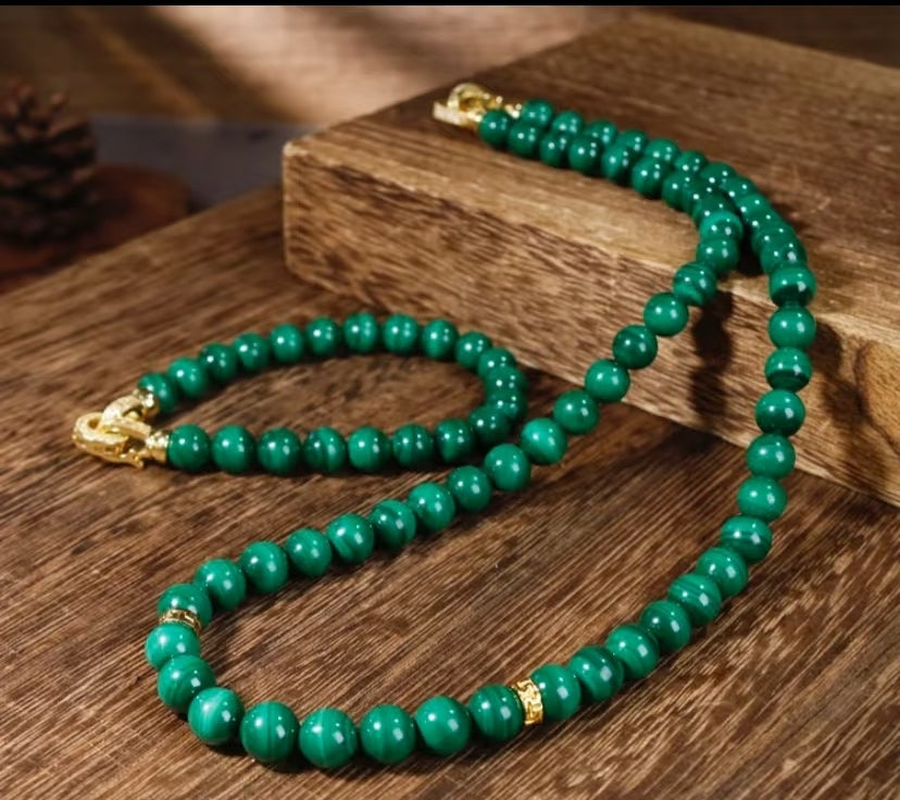 What is malachite? What does malachite do?