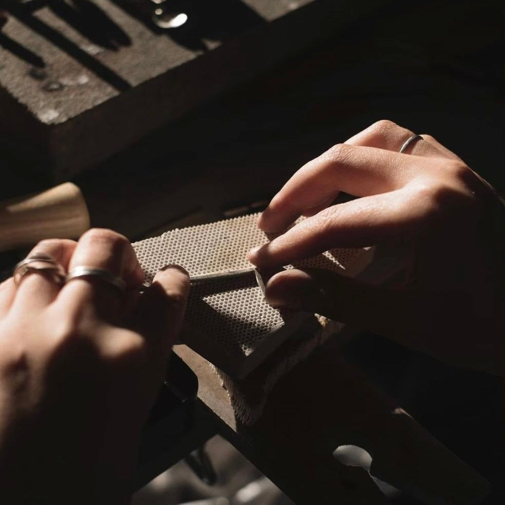 How to Choose Authentic Tibetan Jewelry: A Buyer’s Guide