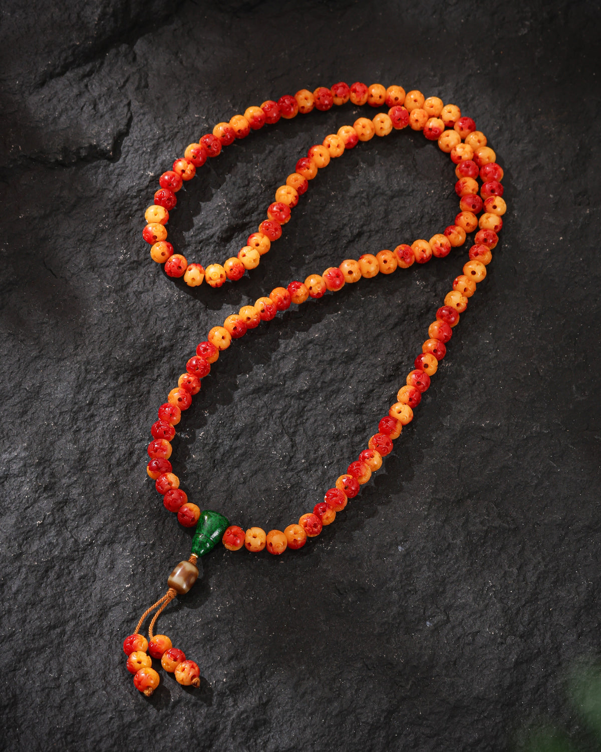 Collar mala de 108 lóbulos con hueso hueco