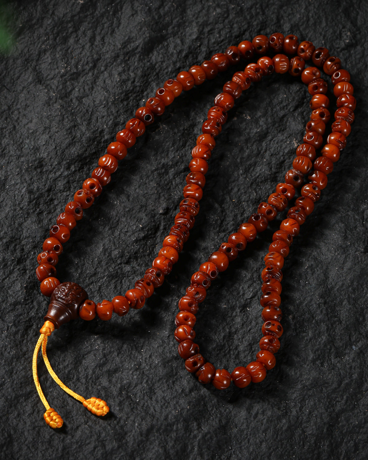 Collana Mala con teschio d'osso 108