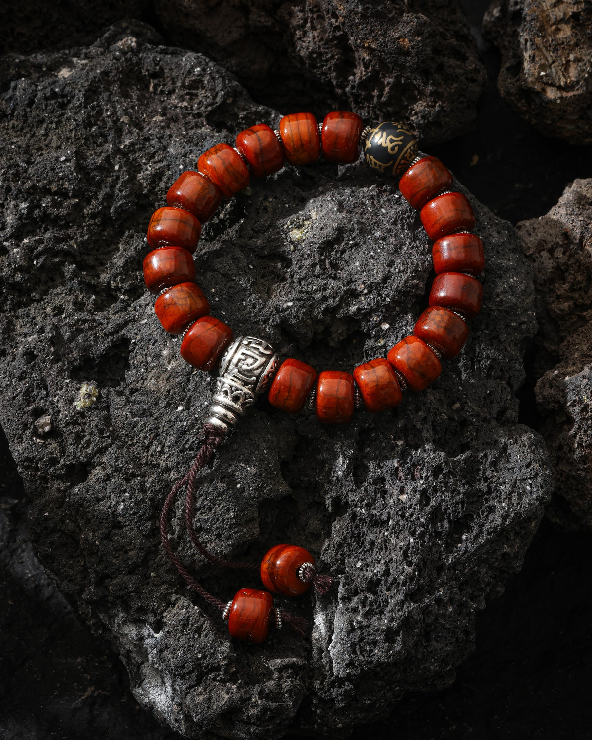 Bracelet de perles en os de yak