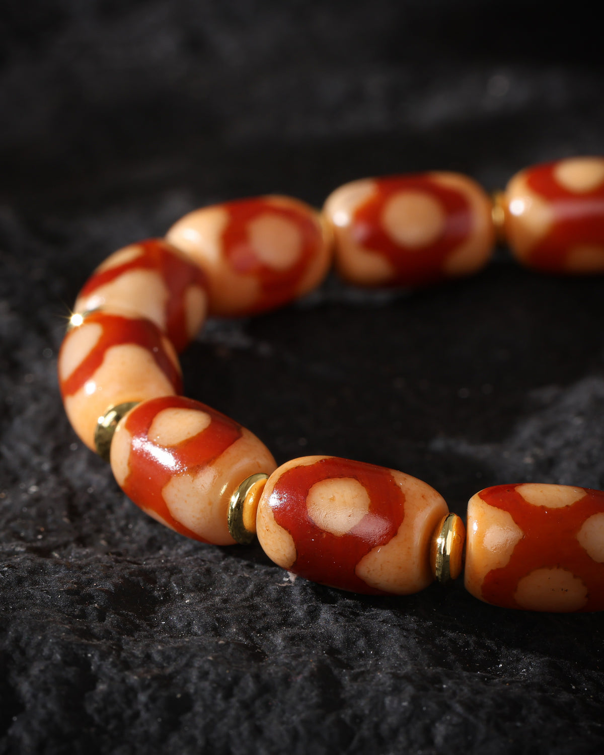 One-Eye Dzi Mala Bracelet-3