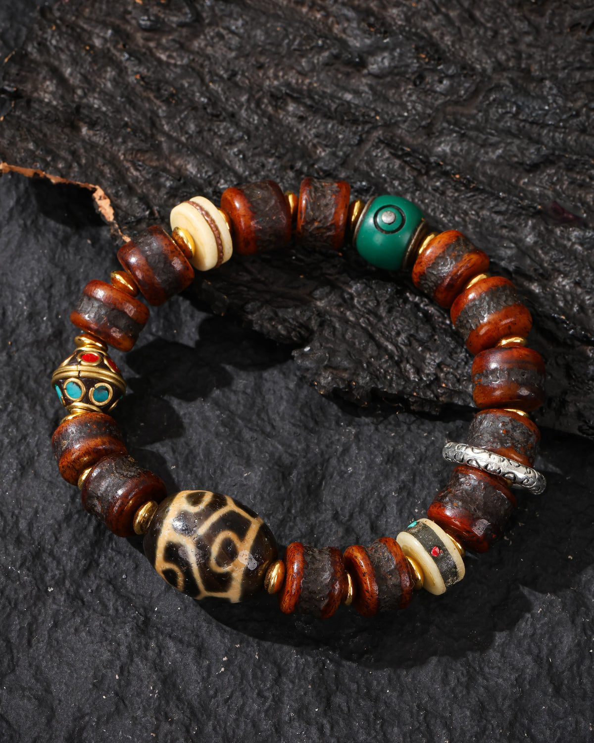 Armband aus Yakknochen mit Dzi-Verzierung-4