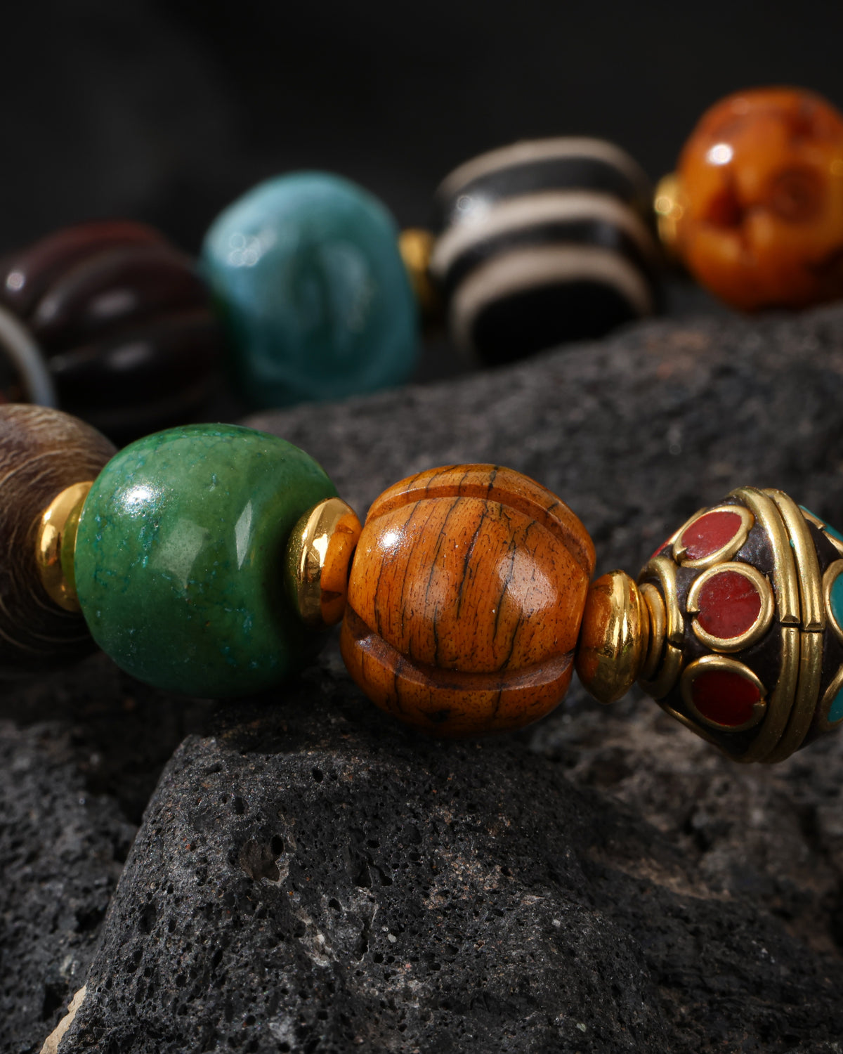 Bracelet talisman en os de yak-4