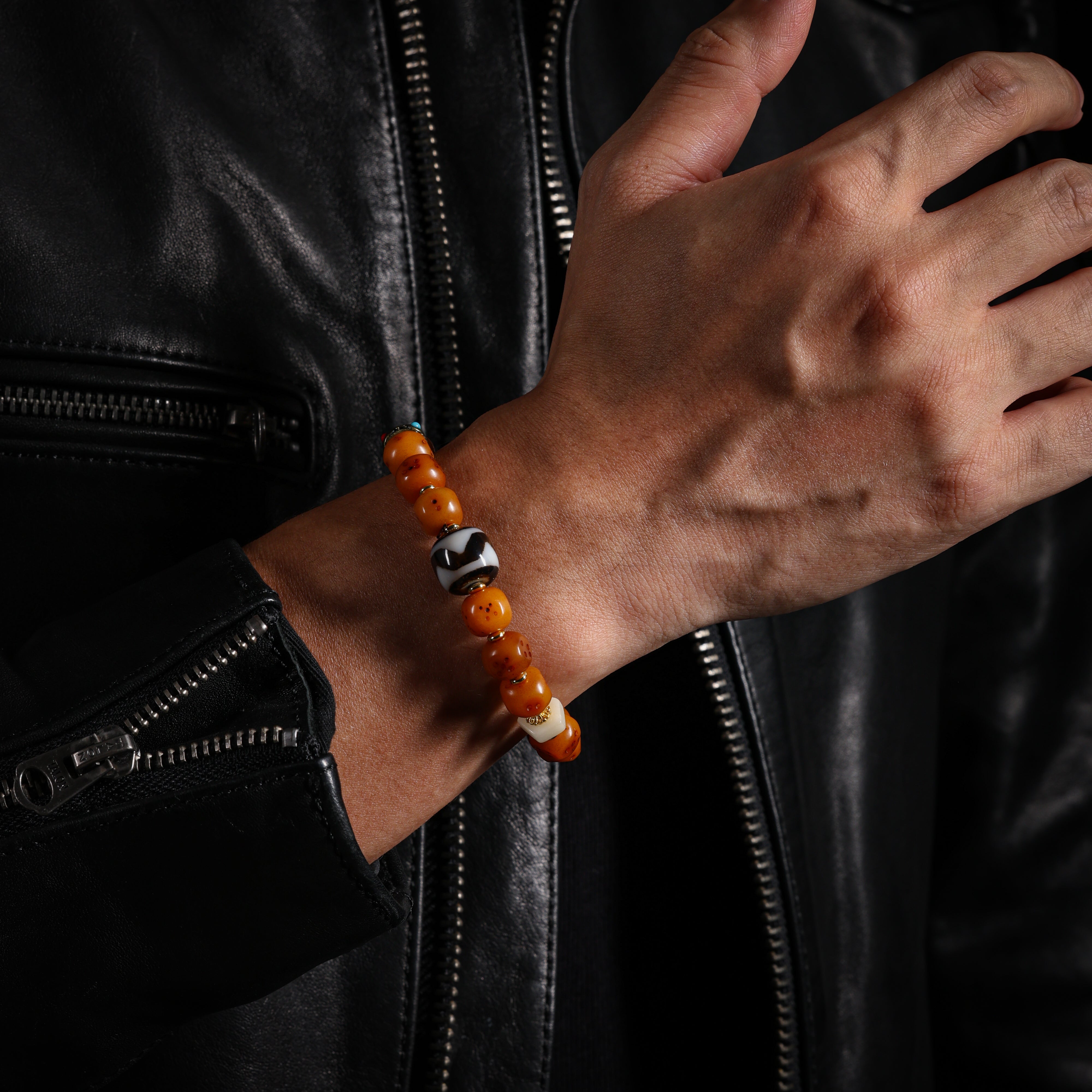 Yak Bone Sho Dice Bracelet-3