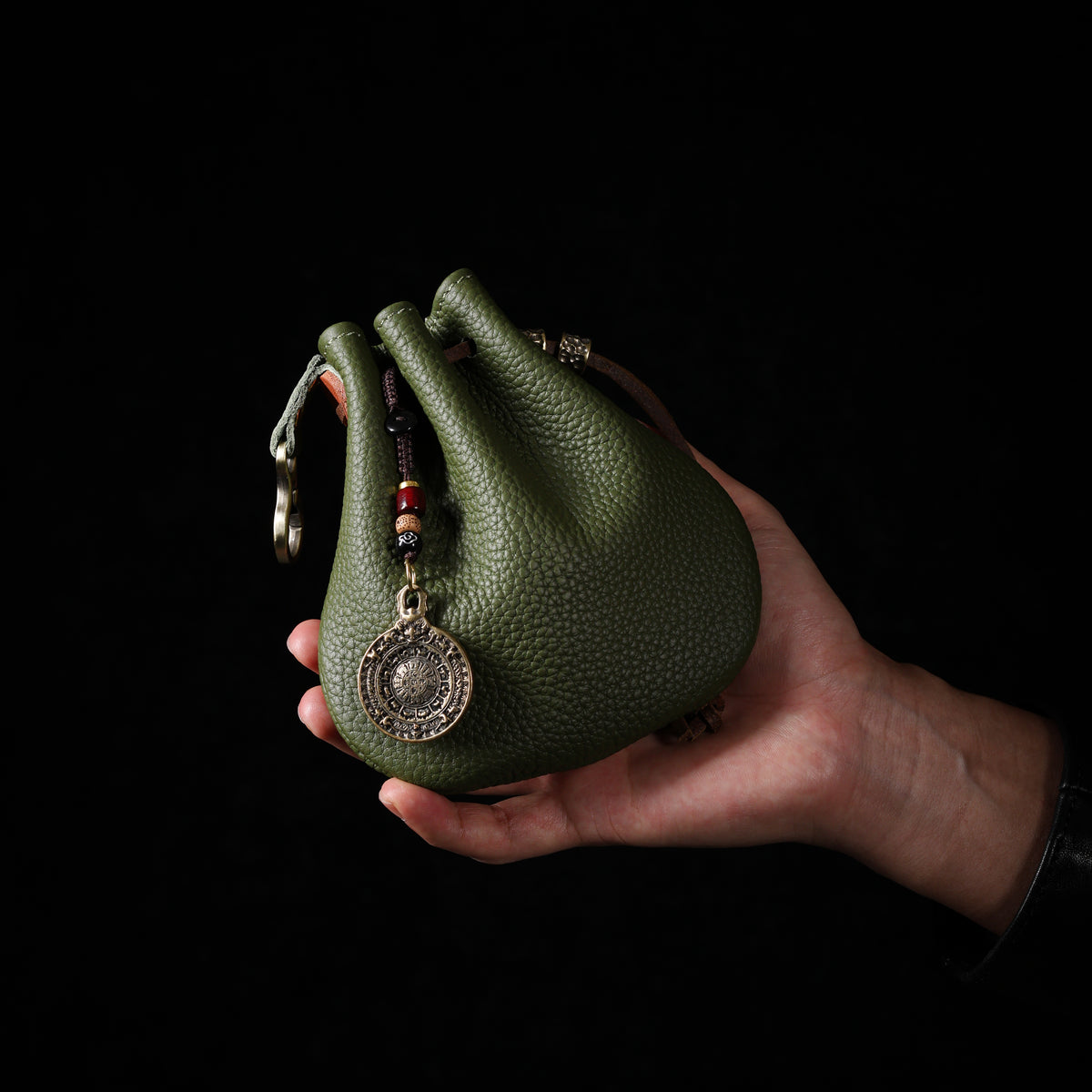 Oiled Cowhide Jewelry Pouch