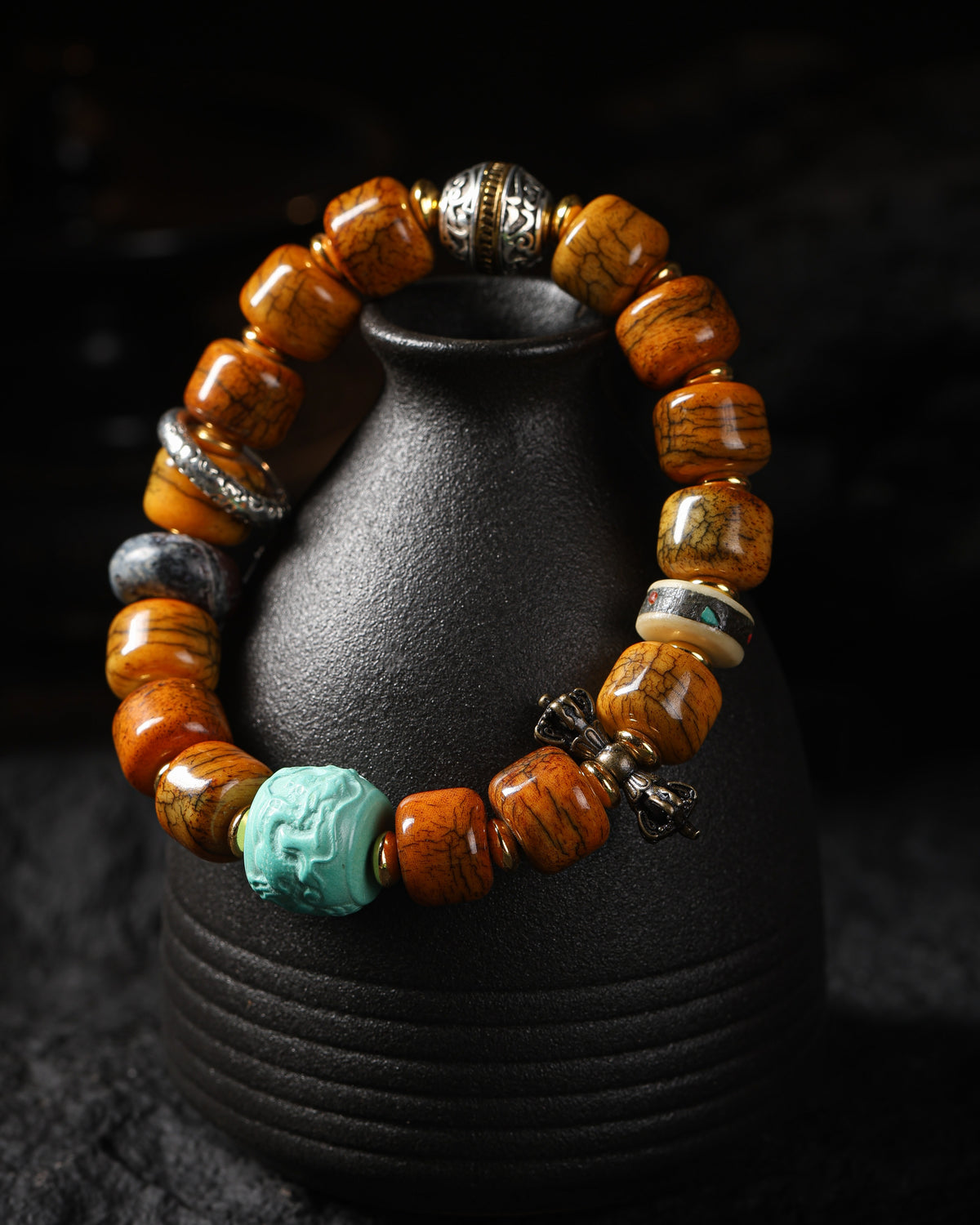 Pulsera de hueso de yak