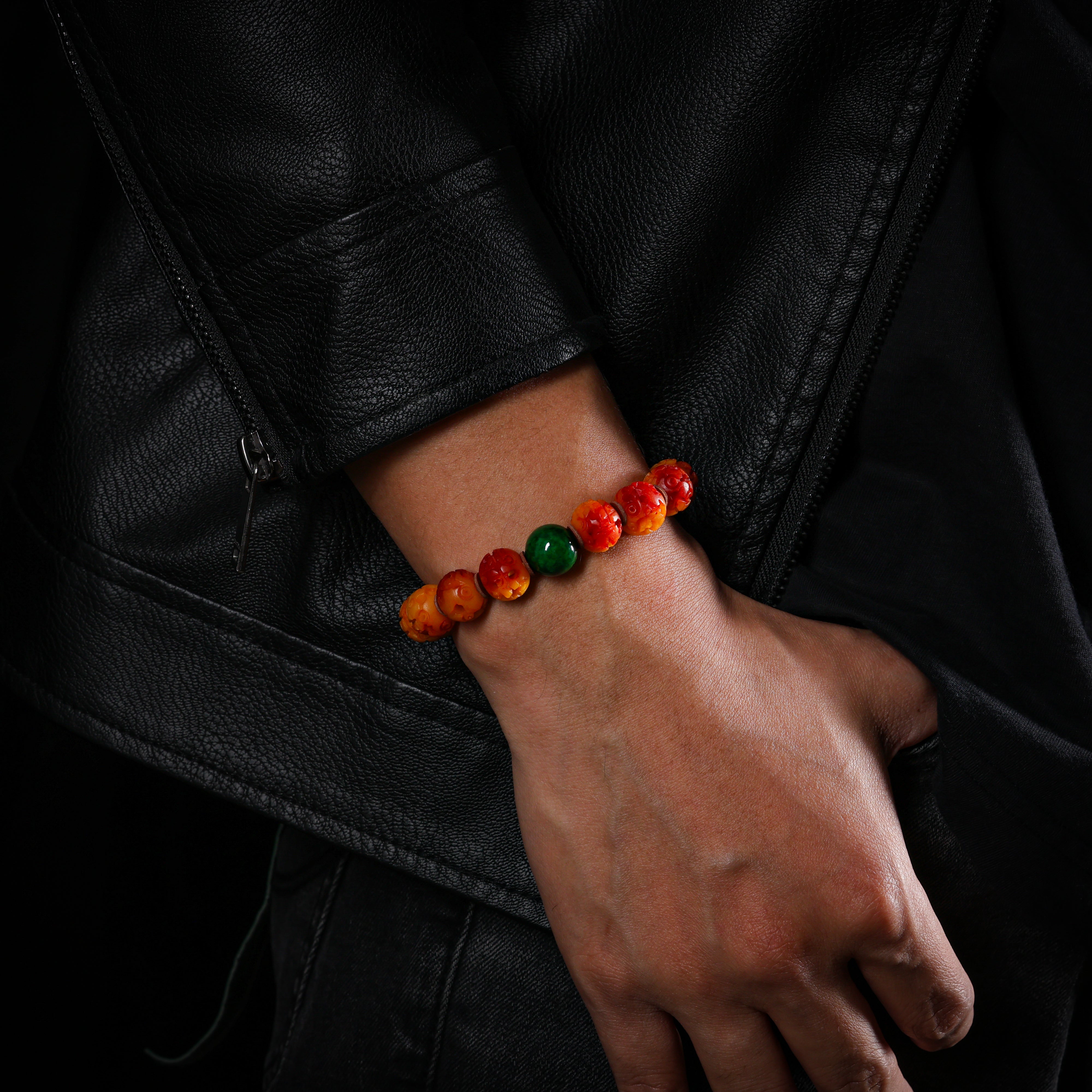Knochenarmband mit hohlem Design-3