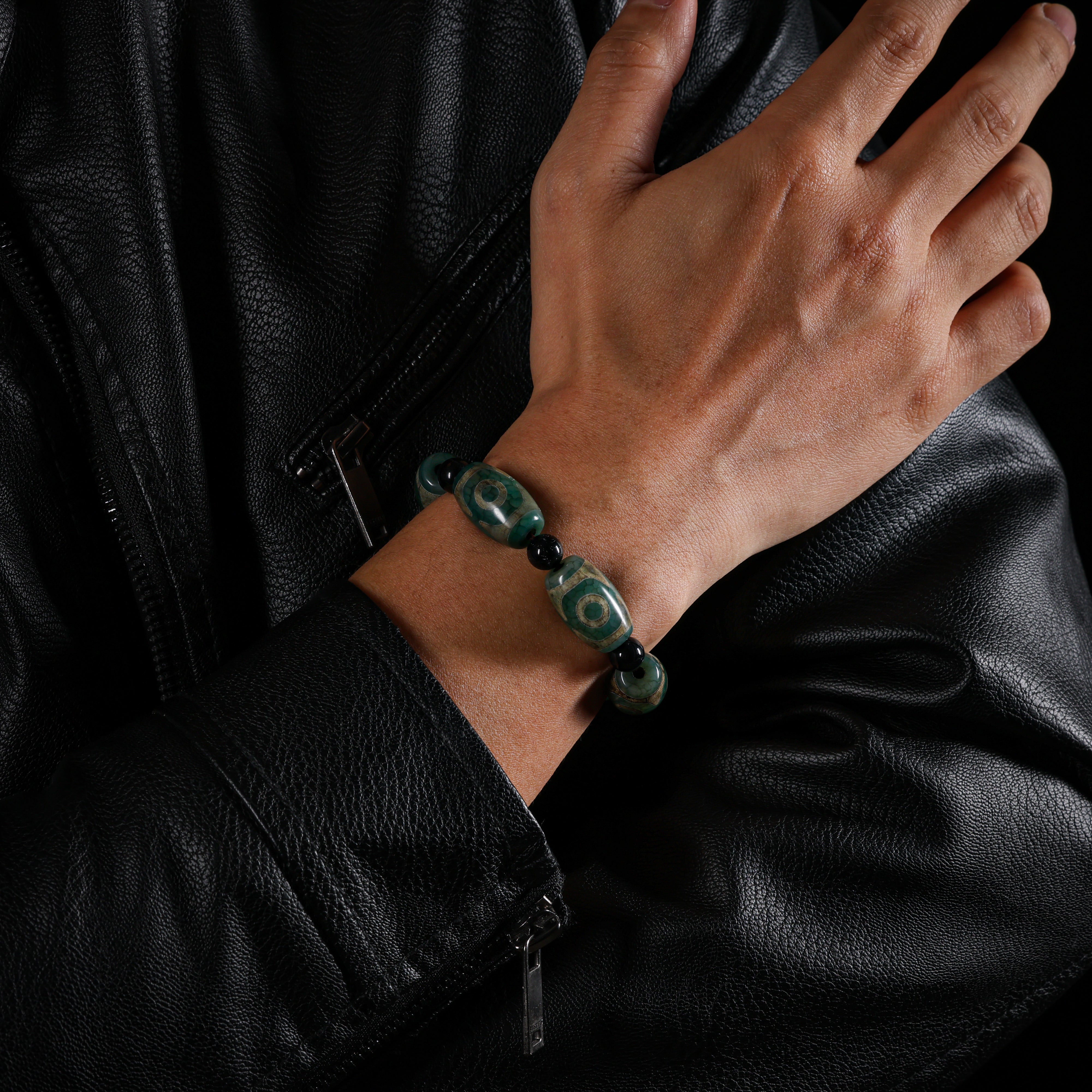 Tibetan Dzi Agate Bracelet
