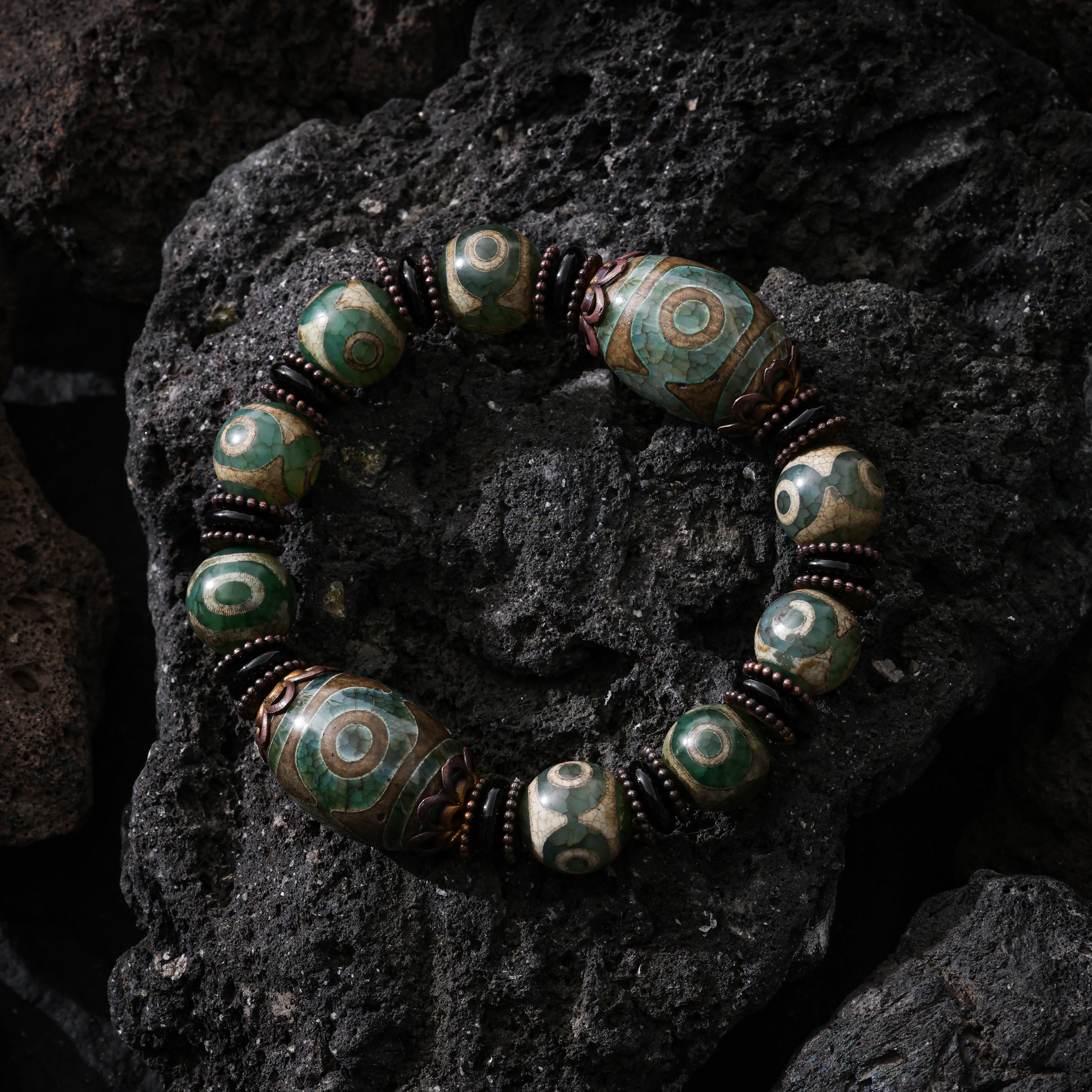 Tibetan Dzi Agate Bracelet