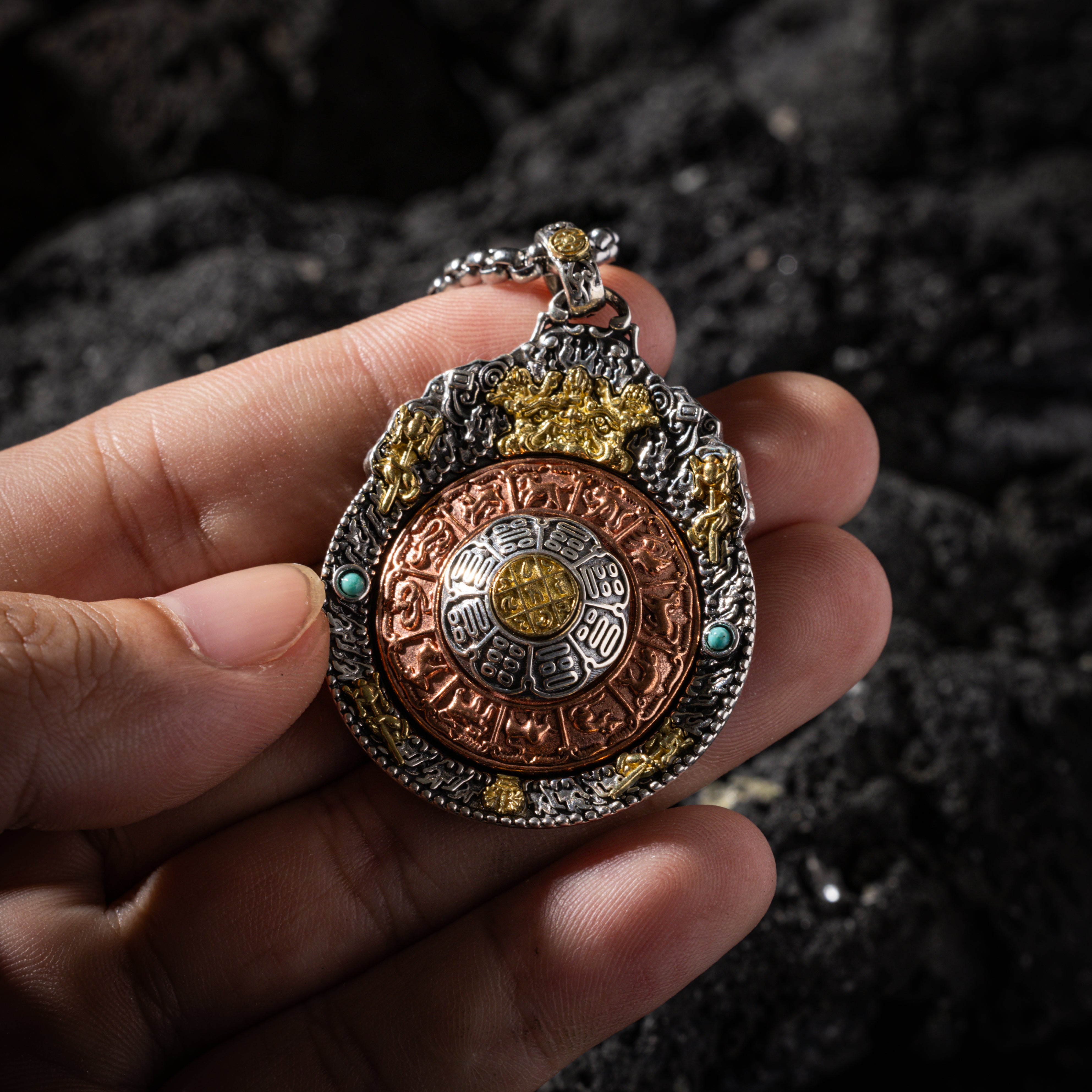 Nine-Palace Bagua Spinner Pendant Necklace-4
