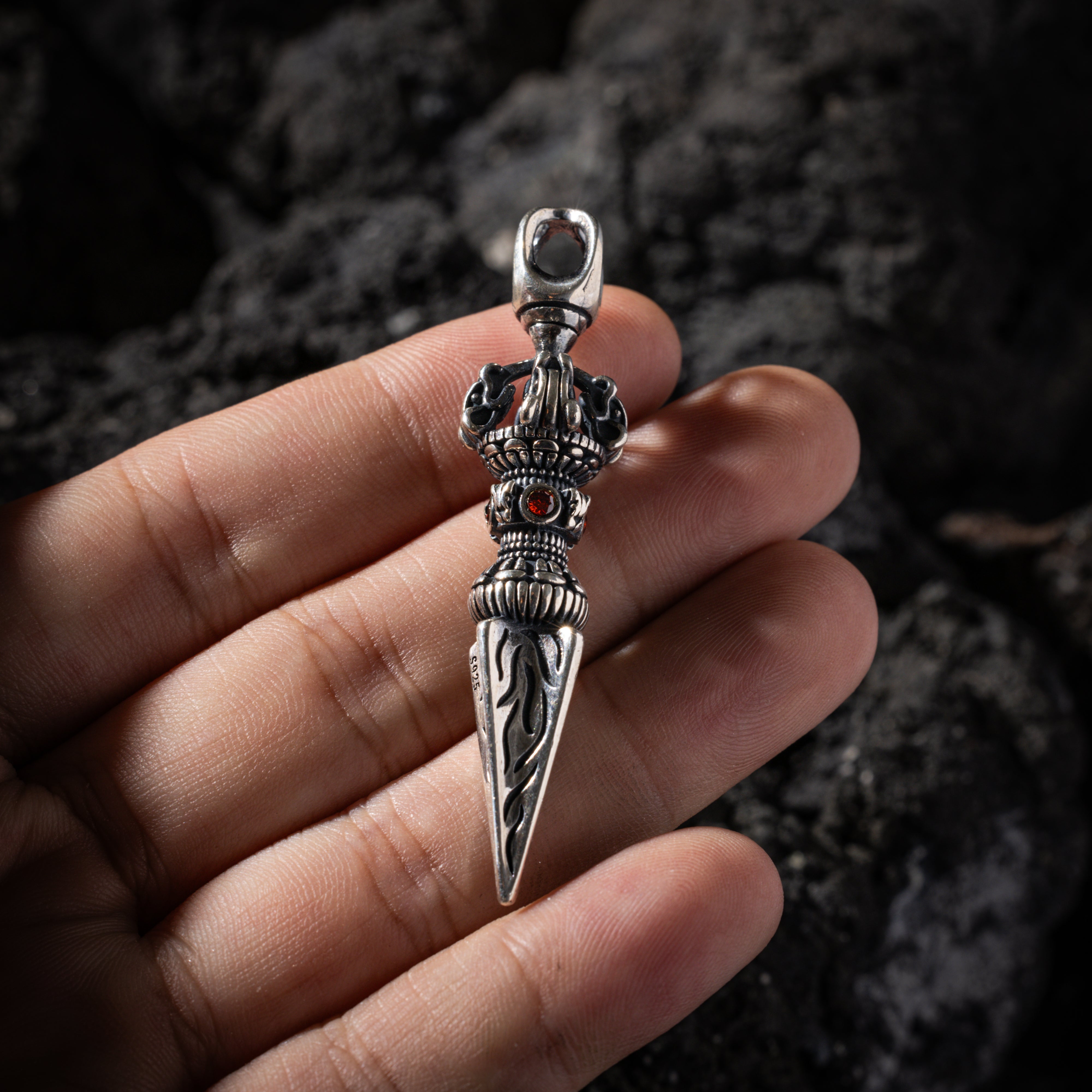 Vajra Pendant Necklace-4