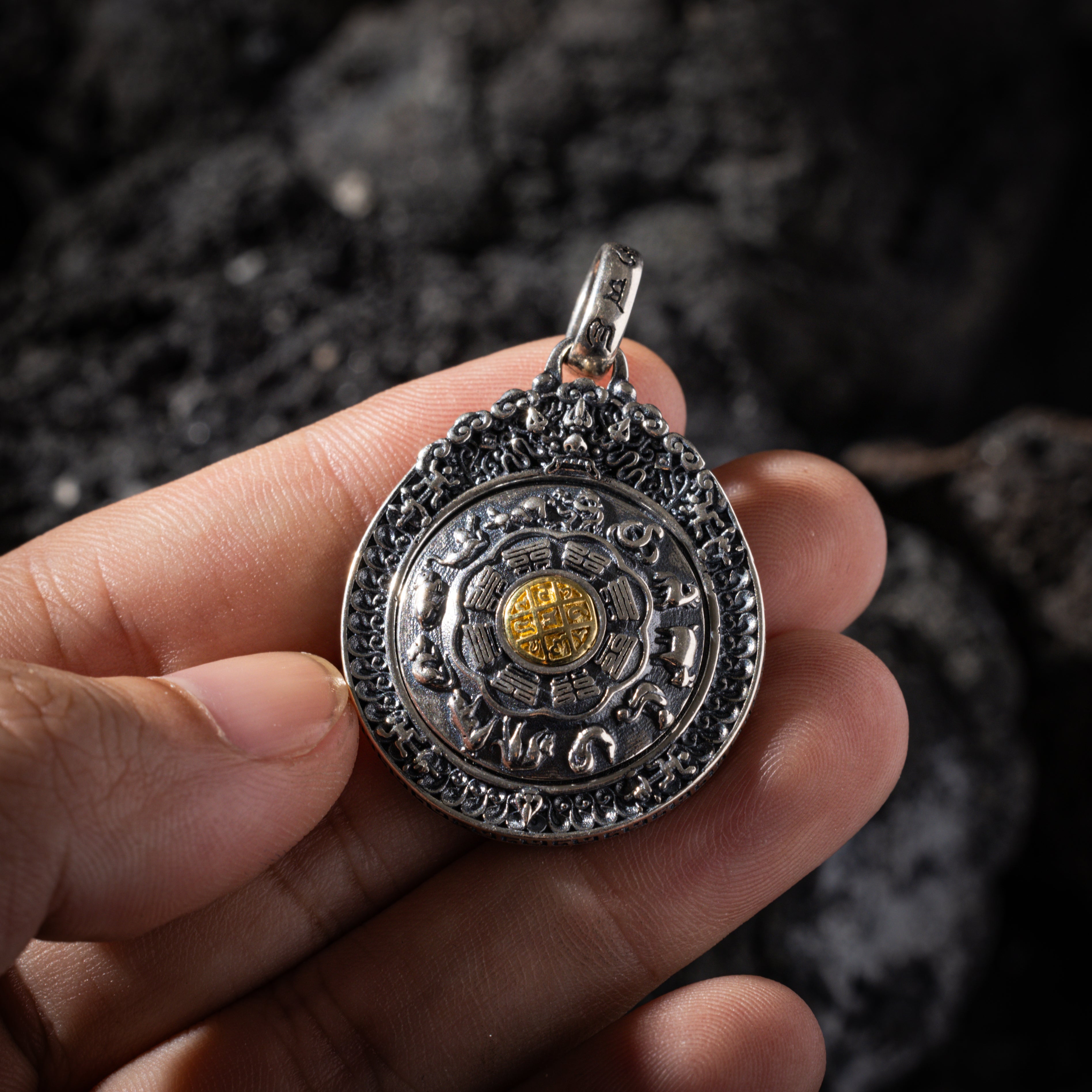 Rotating Nine-Palace Bagua Pendant Necklace-4