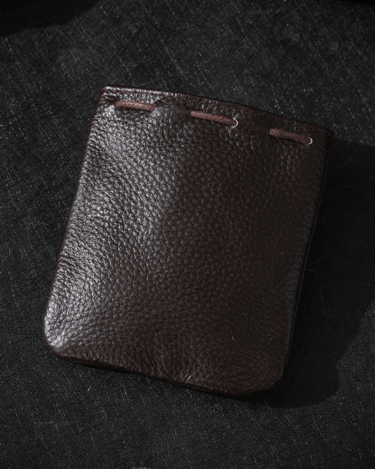 Pochette à bijoux en cuir de vachette huilé-14