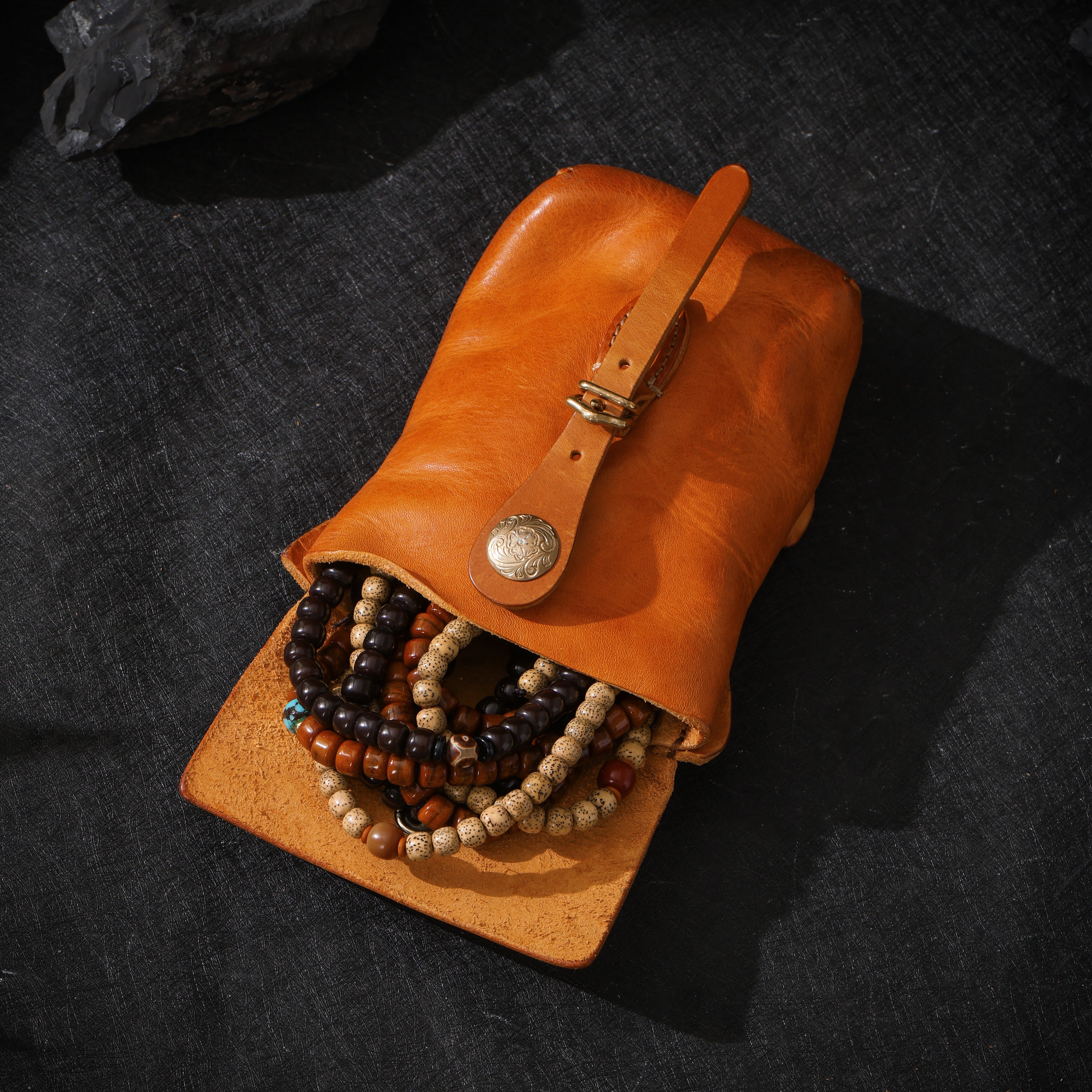 Bolsa para joyas de piel de vaca engrasada-4