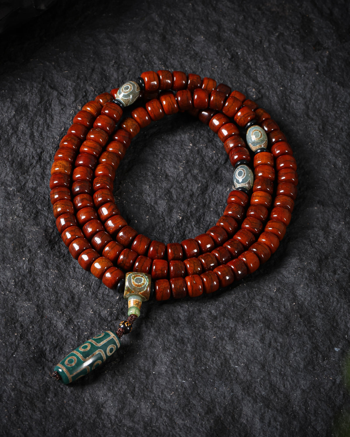 Collar de hueso con 108 cuentas Mala