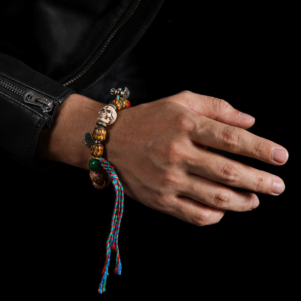 Pulsera de hueso con joyería turquesa-2