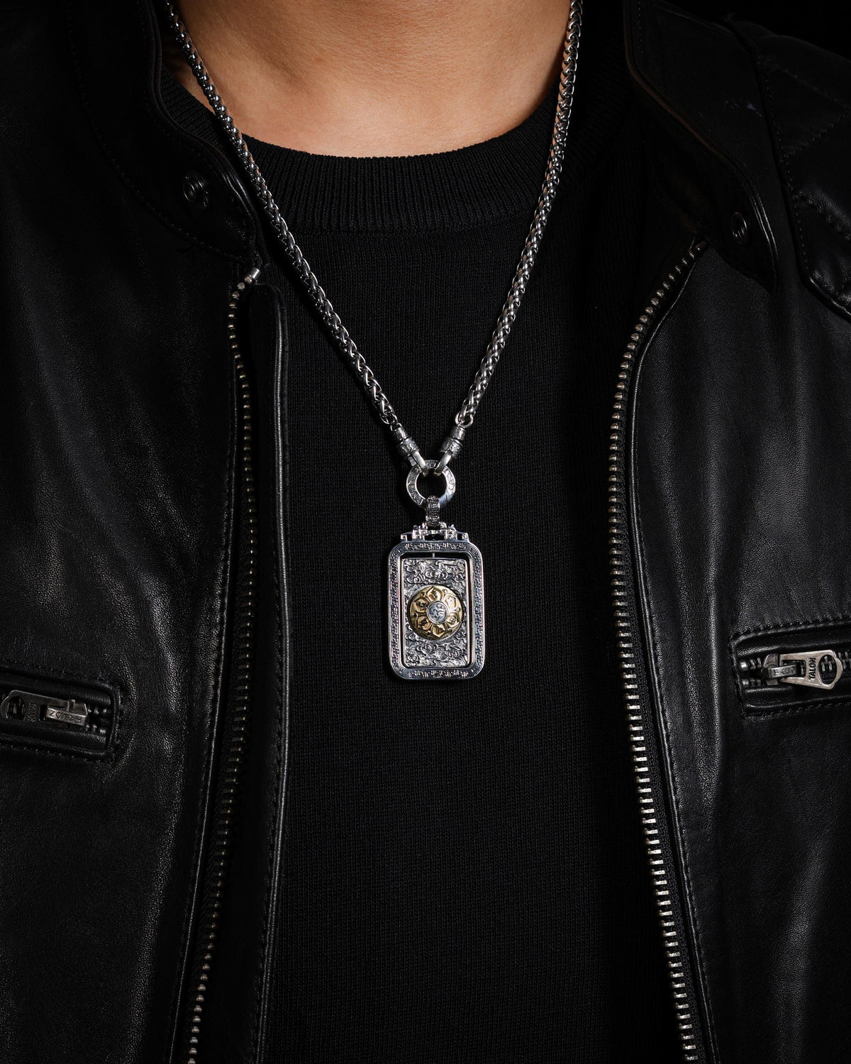 Rotating Vajra Pendant Necklace