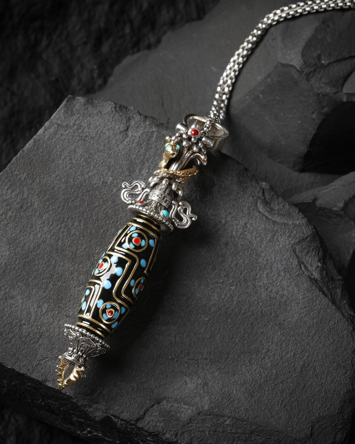 Halskette mit drehbarem Vajra-Anhänger-4