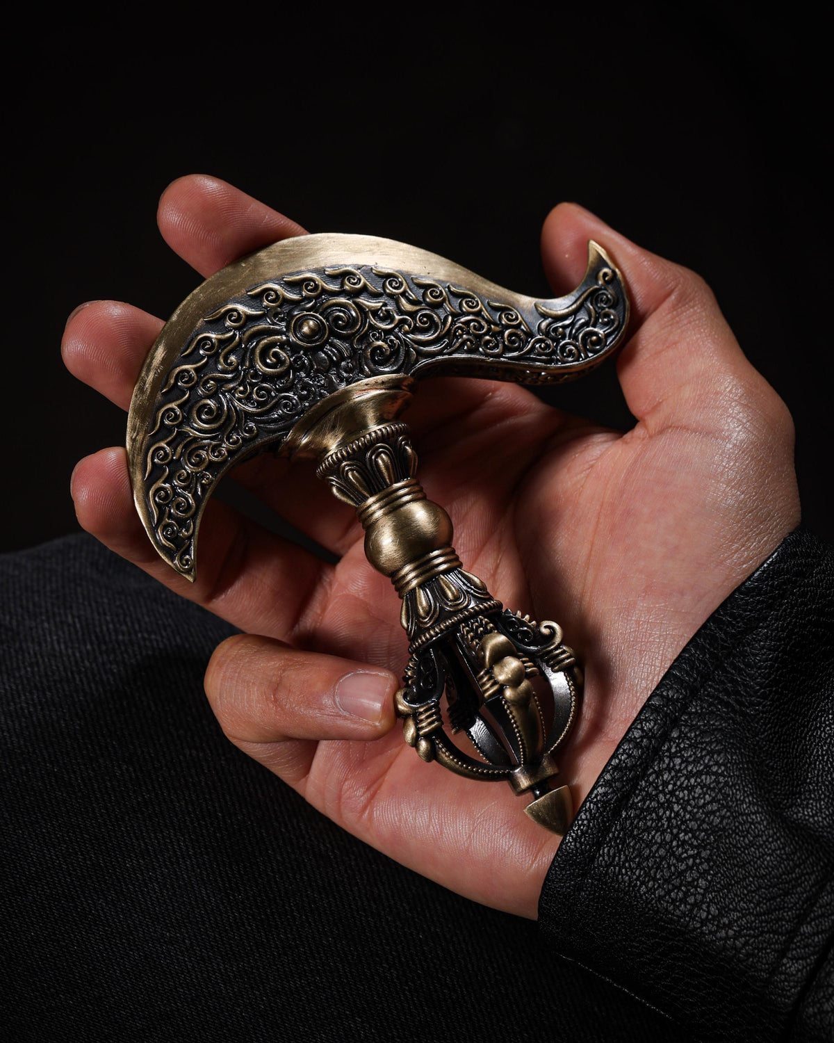 Handheld Vajra Kartika Talisman