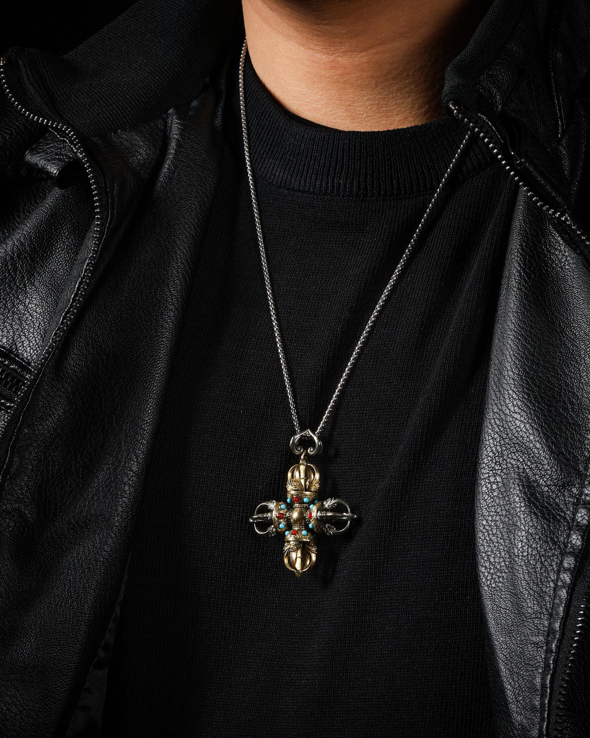 Crossed Vajra Pendant Necklace