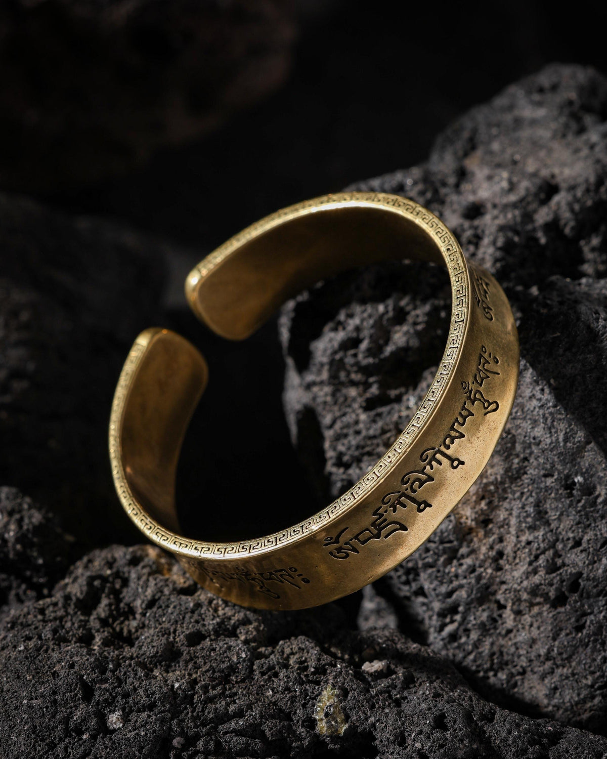 Emptiness Mantra Cuff Bracelet-9
