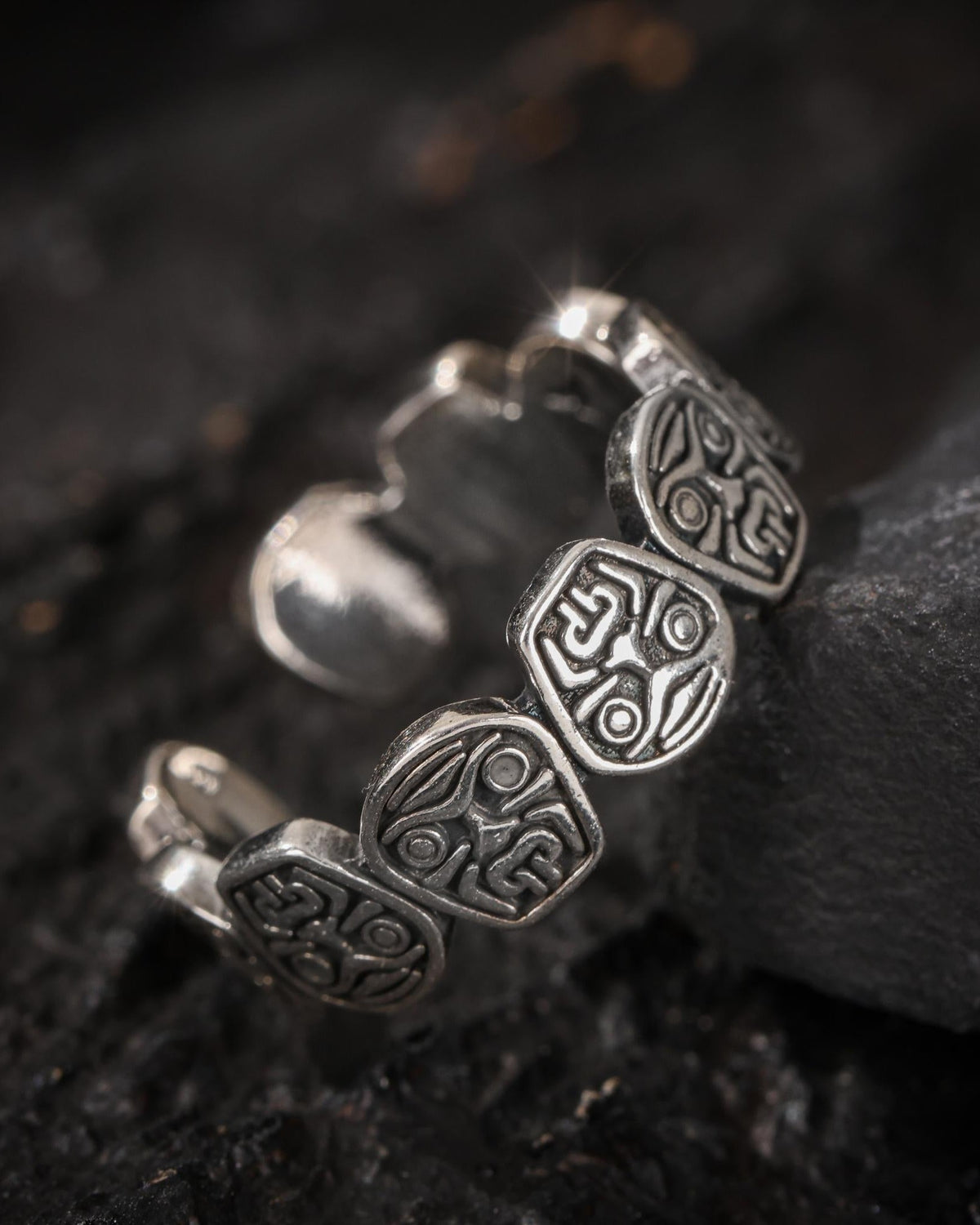 Anello regolabile tibetano protettore della ricchezza Zaki
