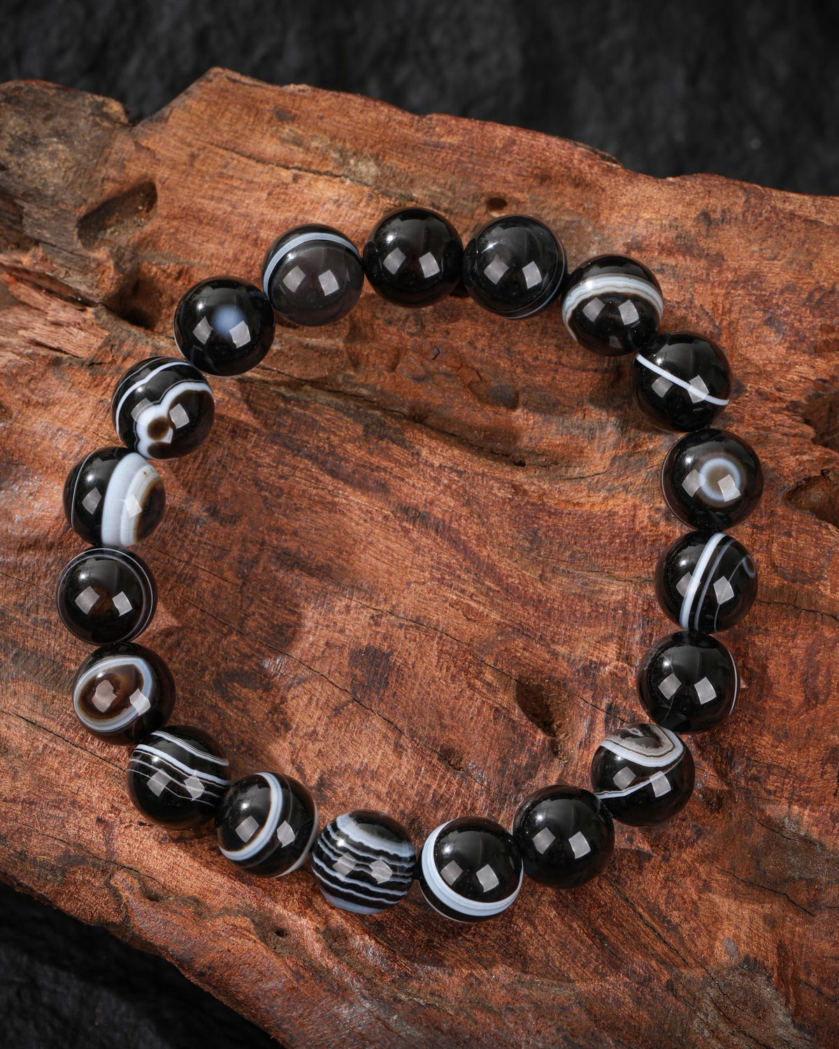 Bracciale in agata fasciata nera