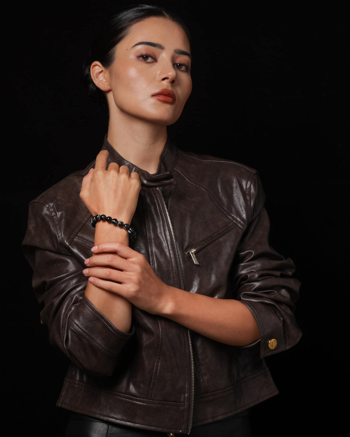 Bracciale in agata fasciata nera-9