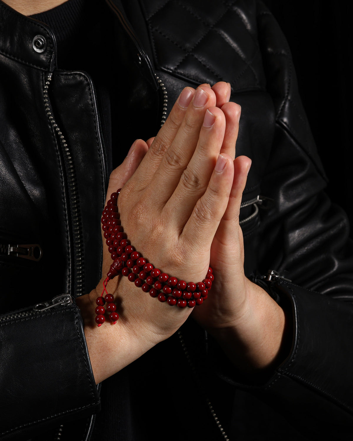 Collier de perles Mala en cinabre de 108 grains