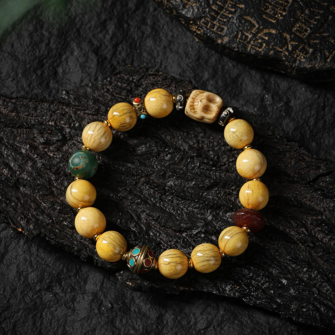 Aura Deer Yak Bone Skull Bracelet – 12mm Tibetan Prayer Beads, Handmade Spiritual Mala, Boho Ethnic Jewelry