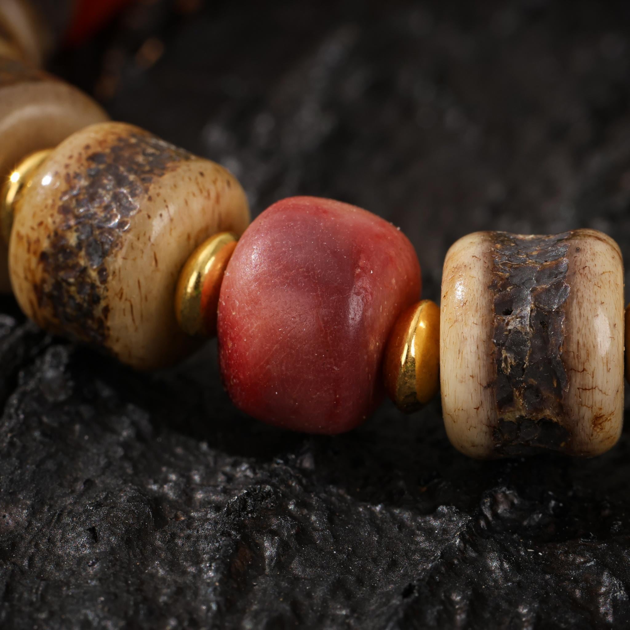 AURA DEER Yak Bone Talisman Bracelet with Turquoise Dzi Bead Agate