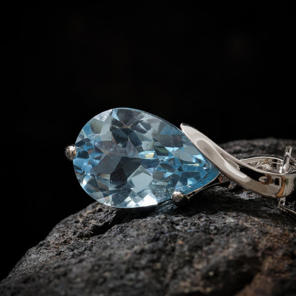 Natural Blue Topaz Pendant