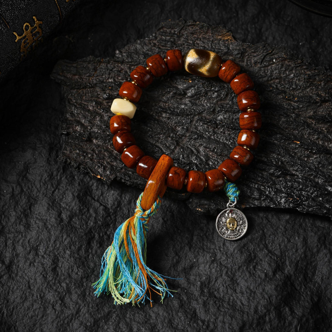 Tibetan Sacred Yak Bone Bracelet Dzi & Zaki Charm