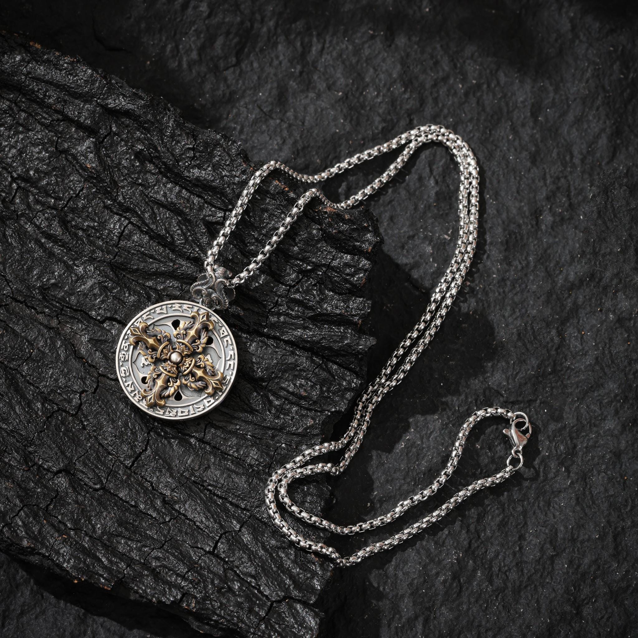 Tibetan Vajra Rotating Silver Pendant Necklace