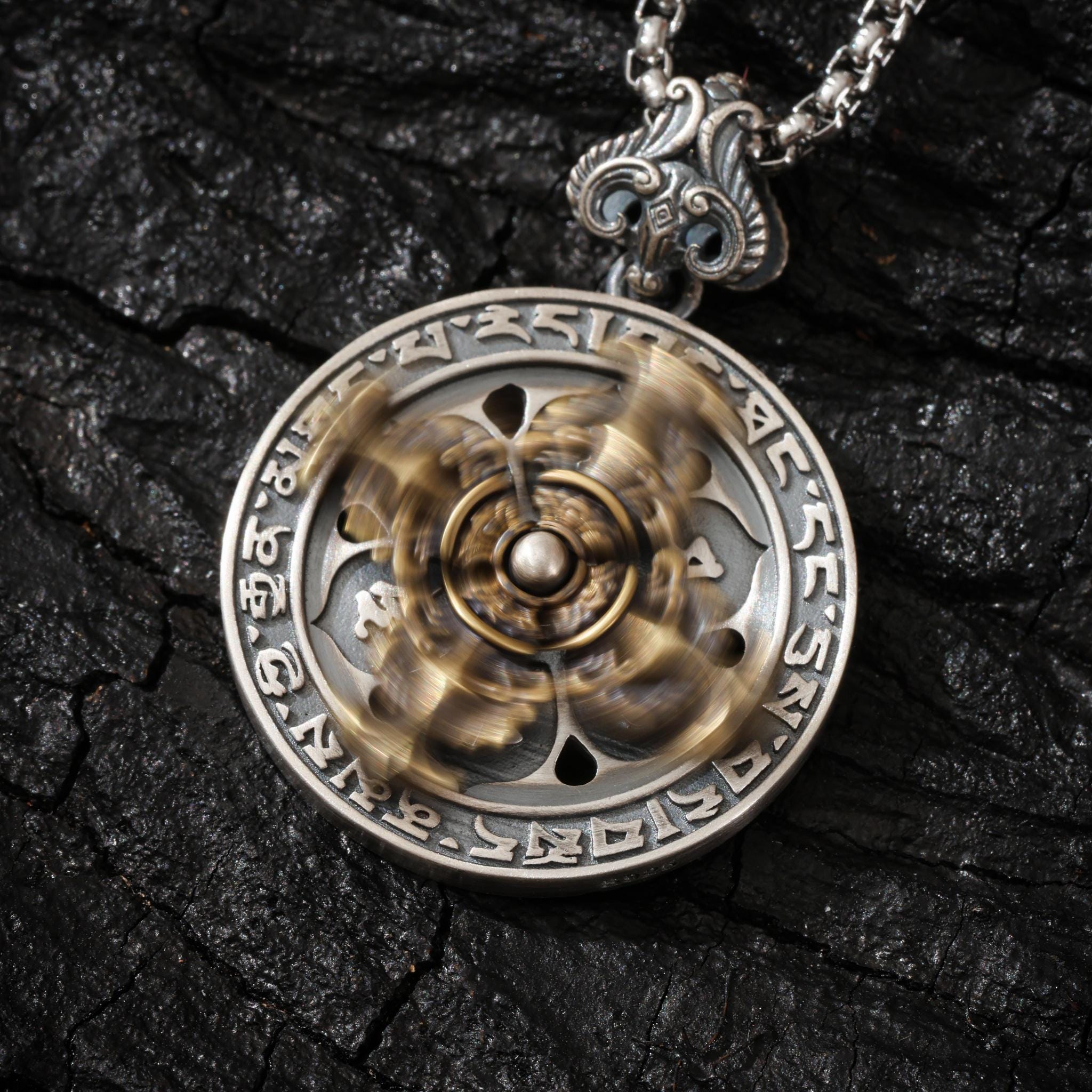 Tibetan Vajra Rotating Silver Pendant Necklace