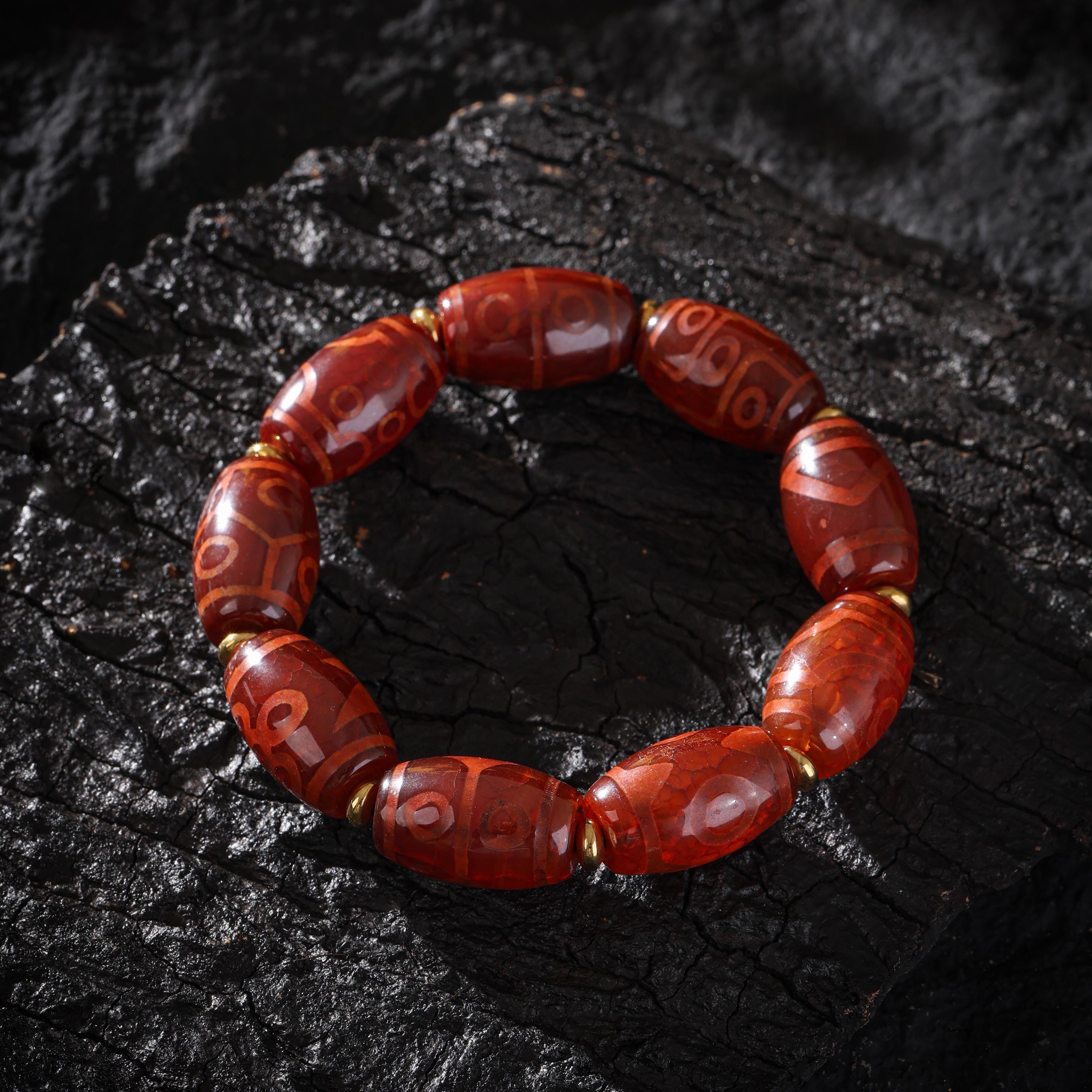 Tibetan Three-Eyed Dzi Mala Bracelet