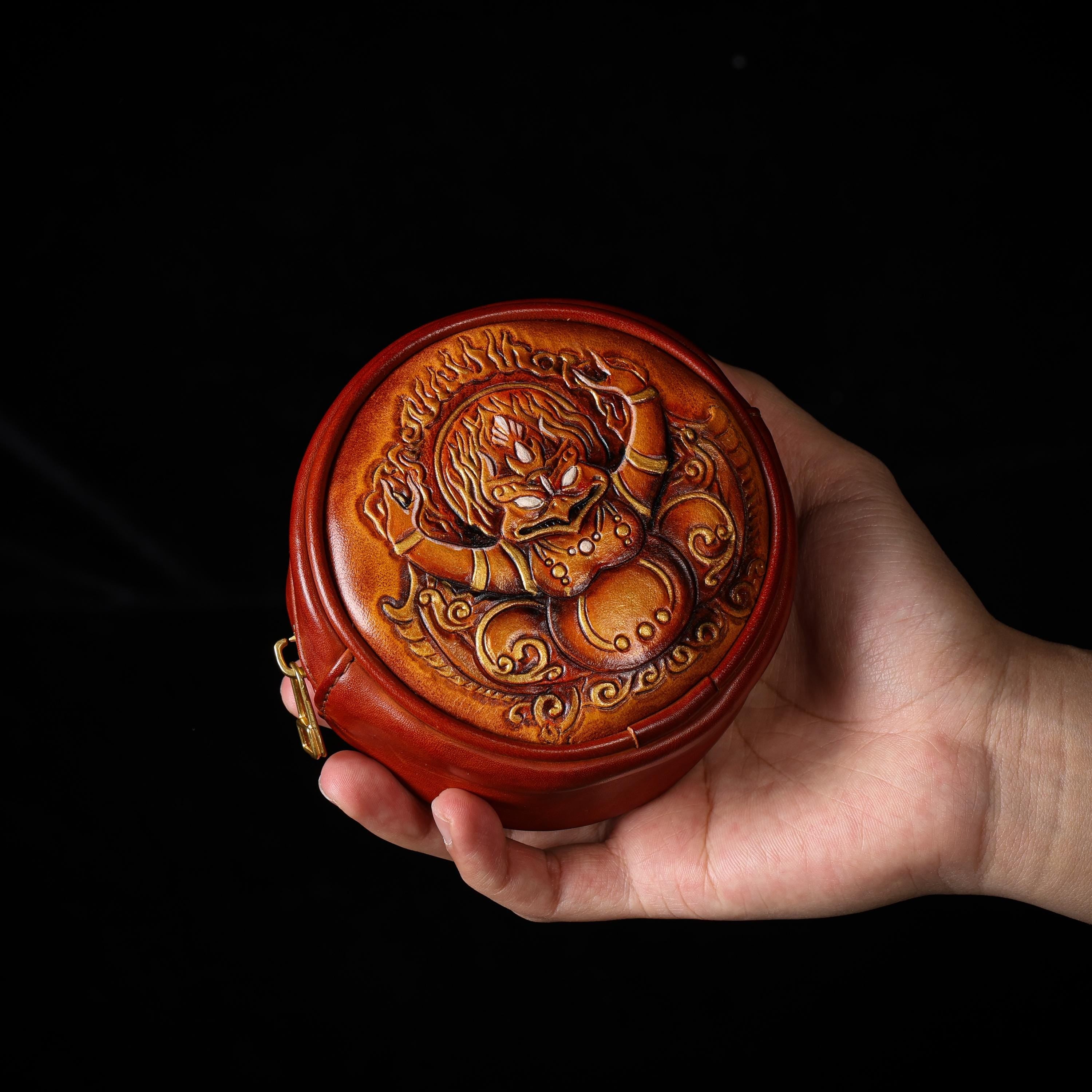 AURA DEER Garuda Leather Jewelry Pouch | Veg-Tan Full-Grain Cowhide | Round Travel Case