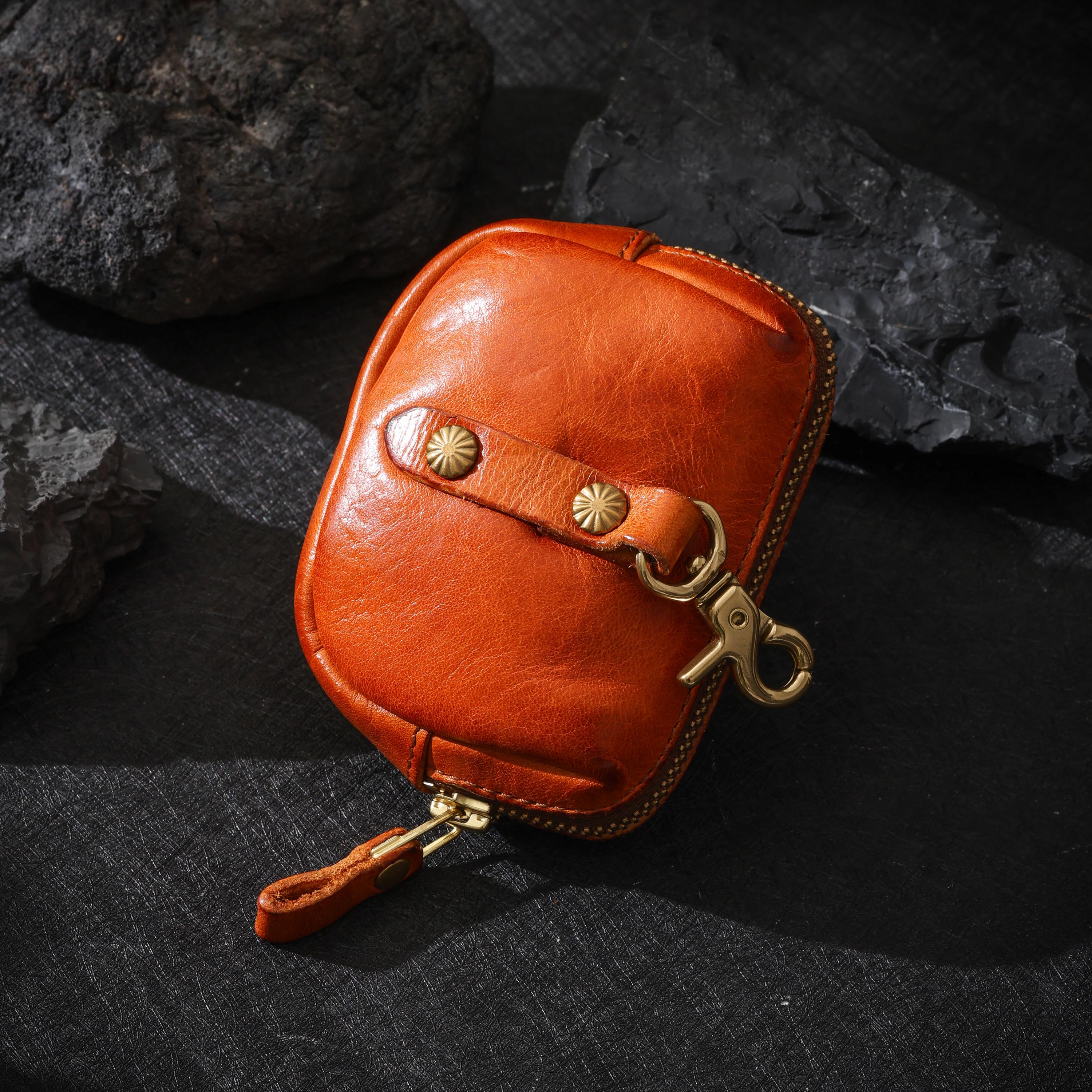 AURA DEER Oiled Cowhide Jewelry Pouch | Full-Grain Cowhide Leather Mini Travel Case