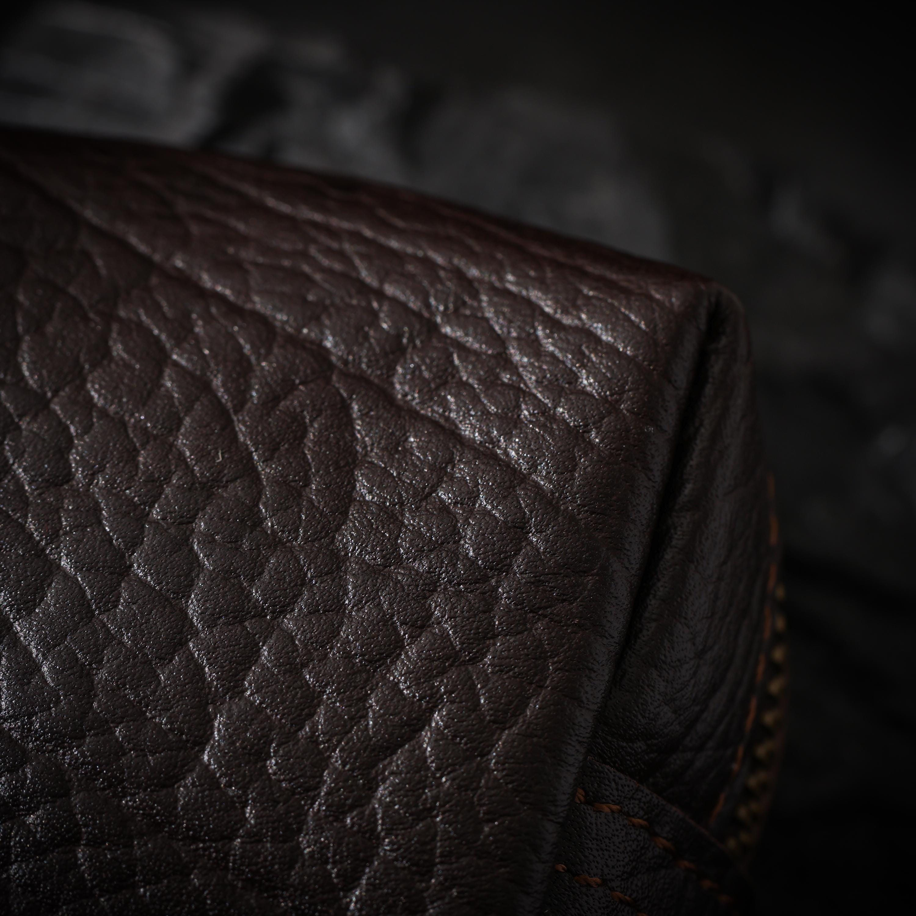 AURA DEER Tibetan Oiled Cowhide Jewelry Pouch | Full-Grain Cowhide Leather Travel Case