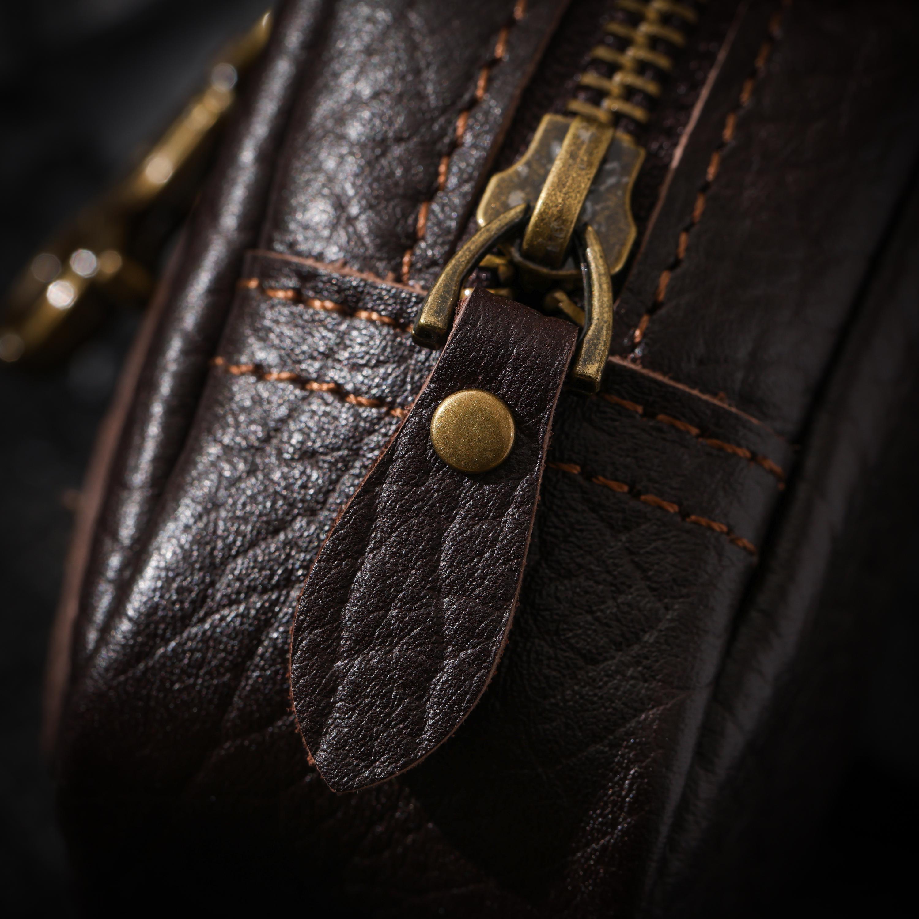 AURA DEER Tibetan Oiled Cowhide Jewelry Pouch | Full-Grain Cowhide Leather Travel Case