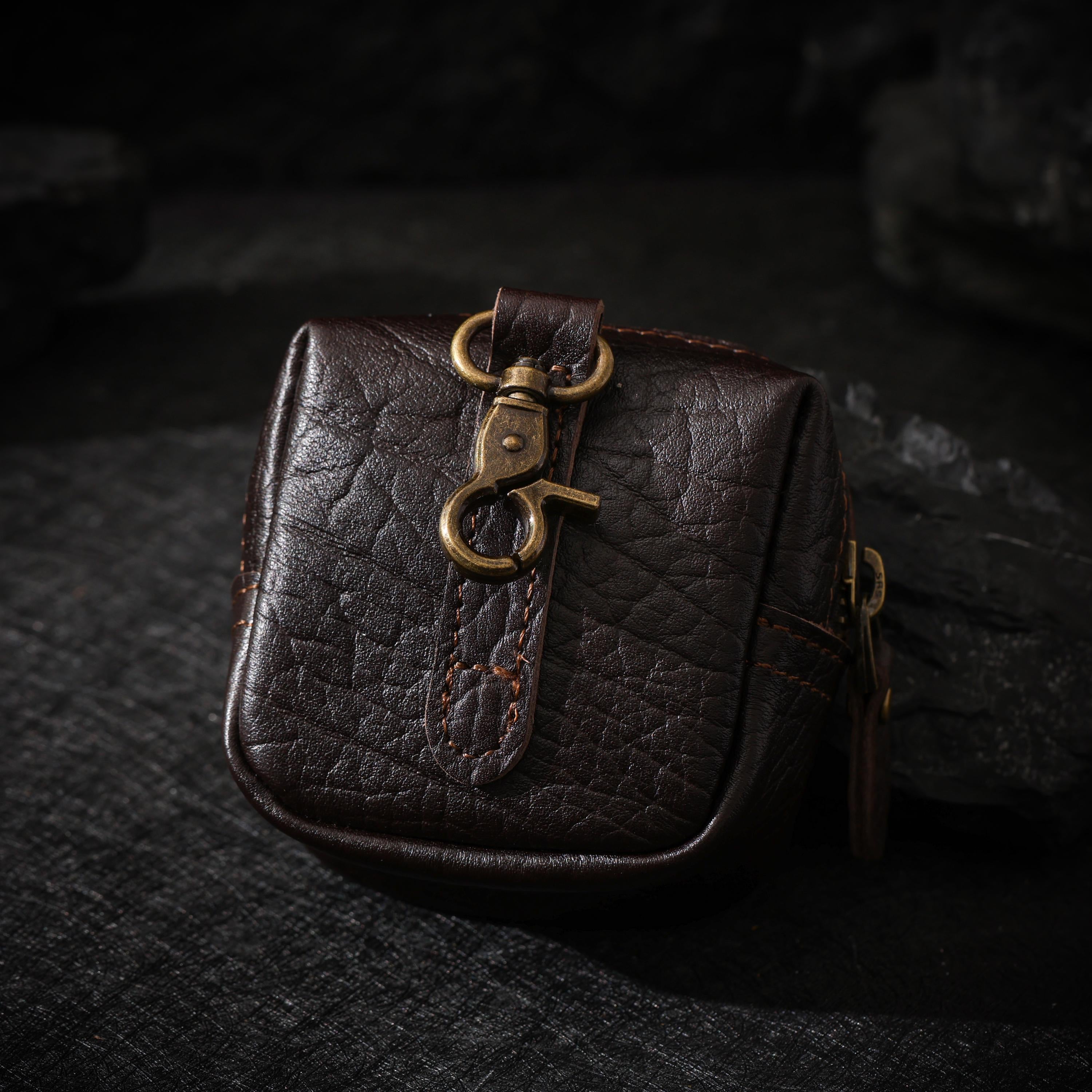 AURA DEER Tibetan Oiled Cowhide Jewelry Pouch | Full-Grain Cowhide Leather Travel Case