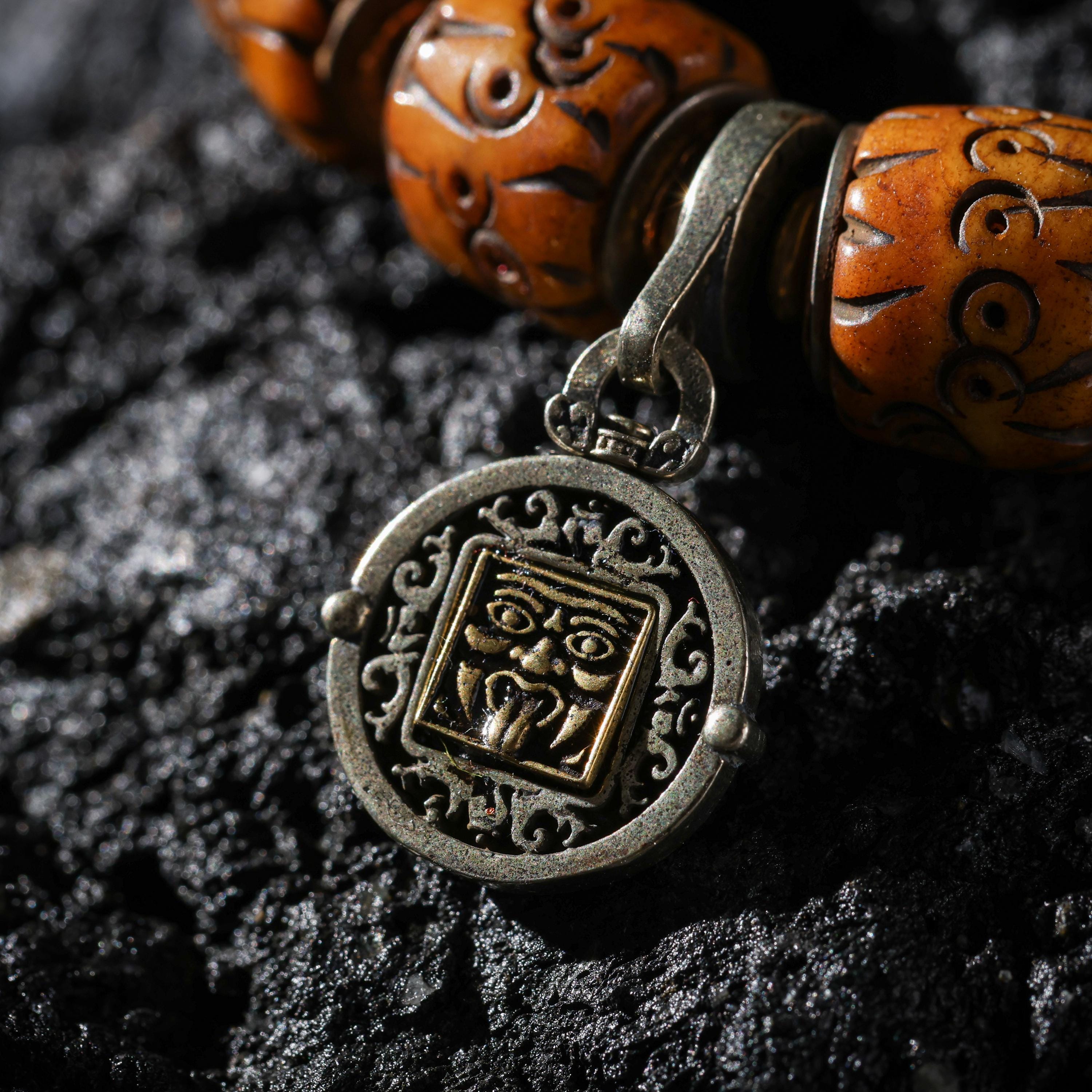 Yak Bone Bracelet Protector Zaki