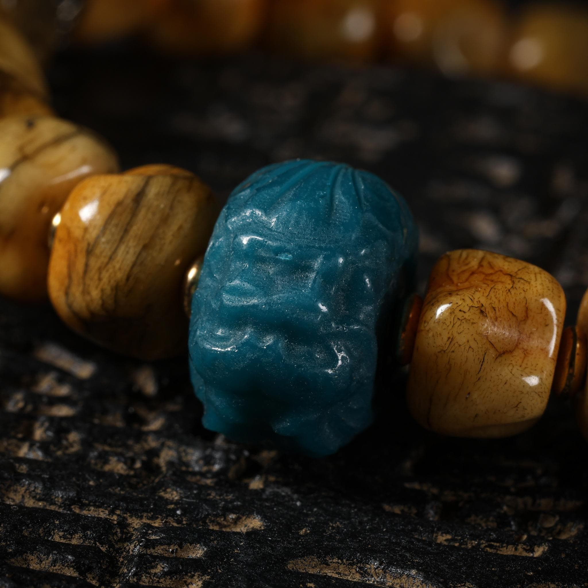 Yak Bone Carved Skull Amulet Tibetan Beaded Bracelet