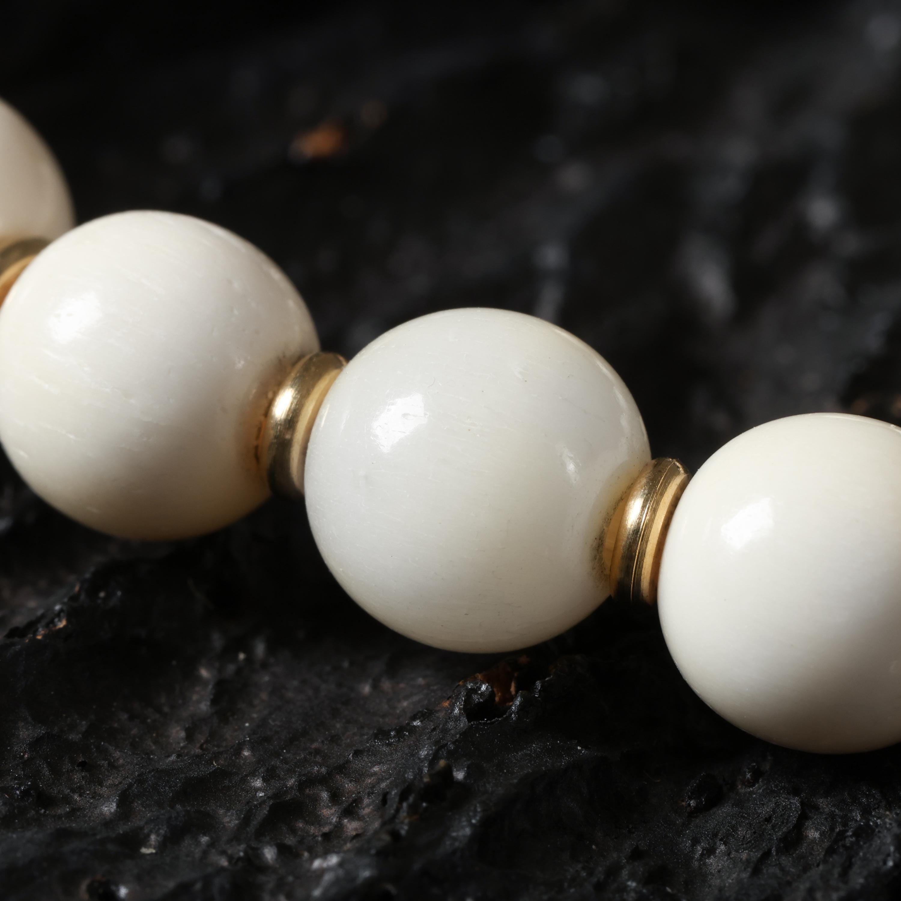 Yak Bone Bracelet with Dzi Beads