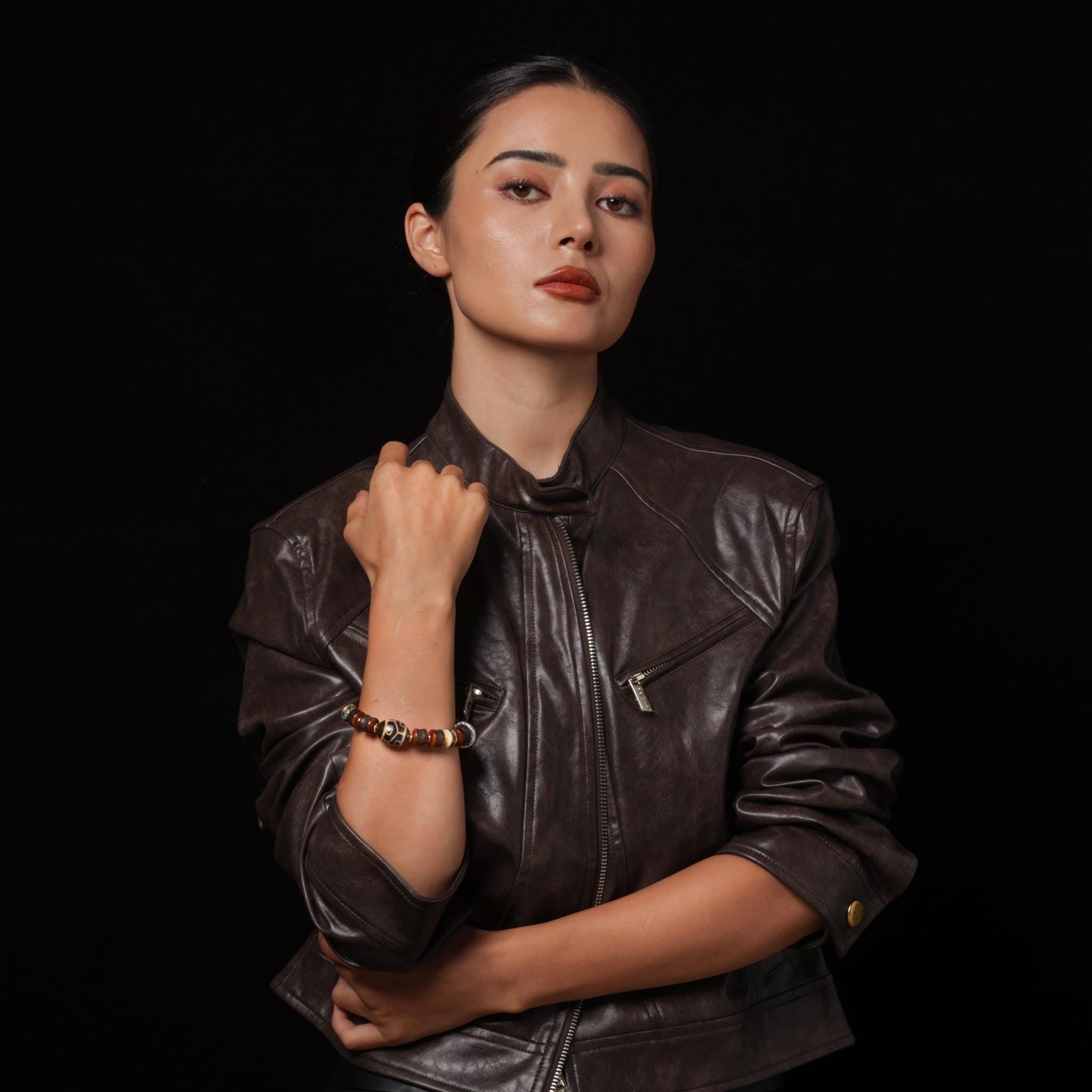 Yak Bone Bracelet with Turquoise Dzi Bead