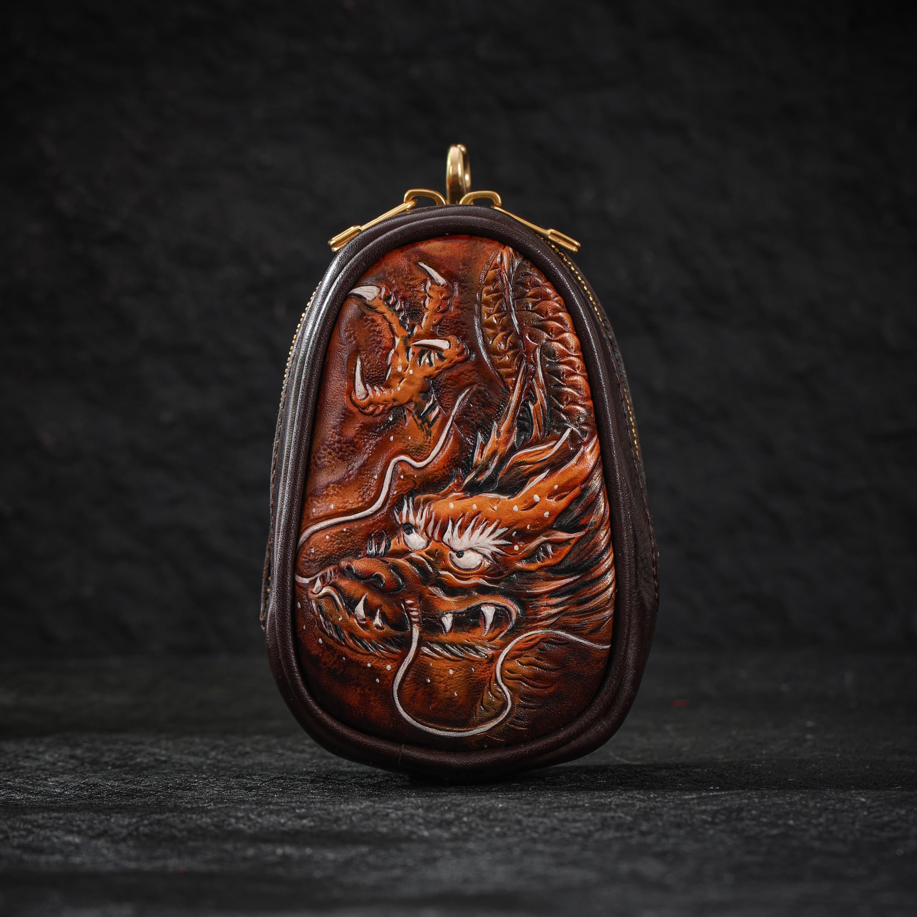 AURA DEER Dragon Leather Pouch Hand-Carved Travel Jewelry Case