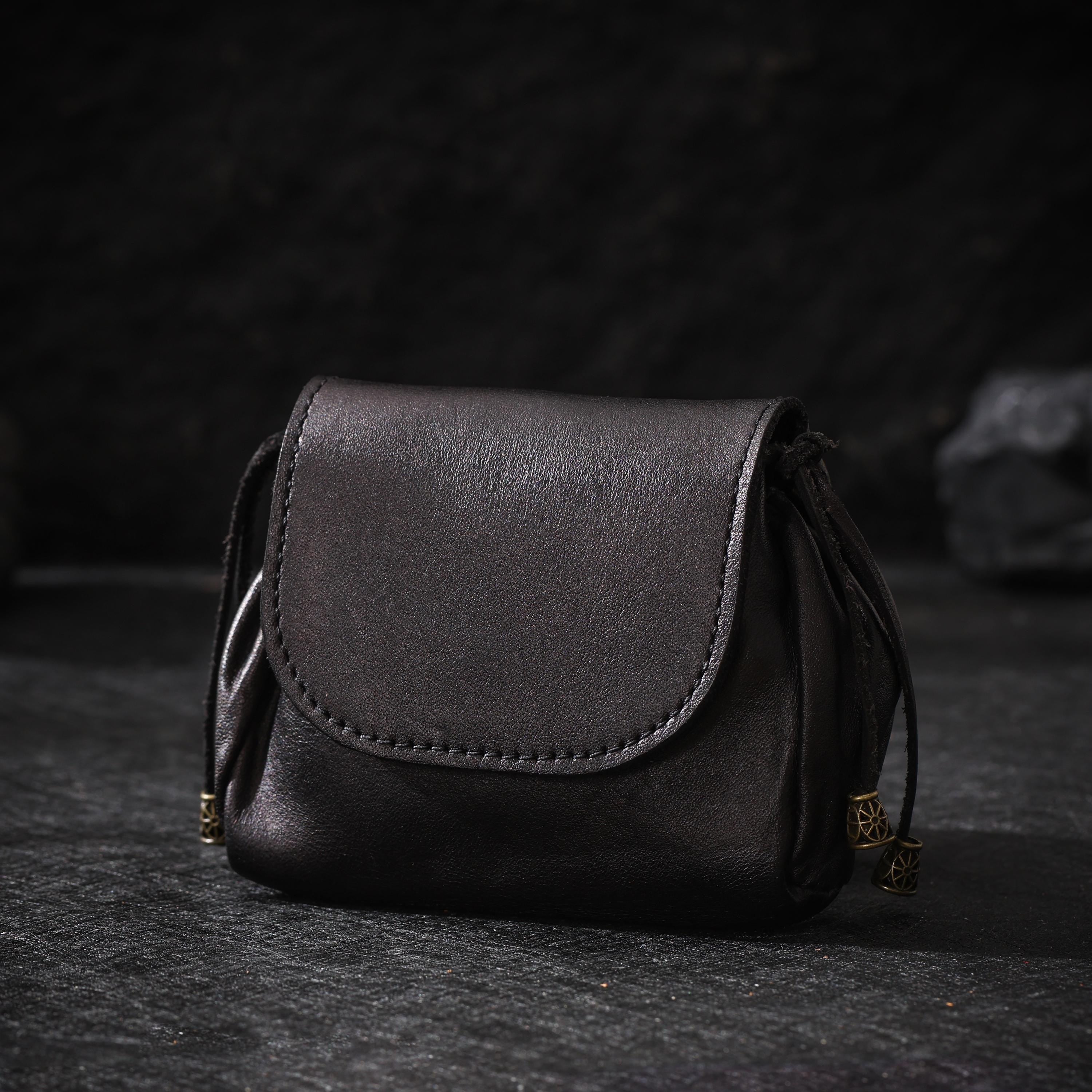 AURA DEER Vintage Veg-Tan Leather Pouch | Handmade Drawstring Rustic Jewelry Storage Bag