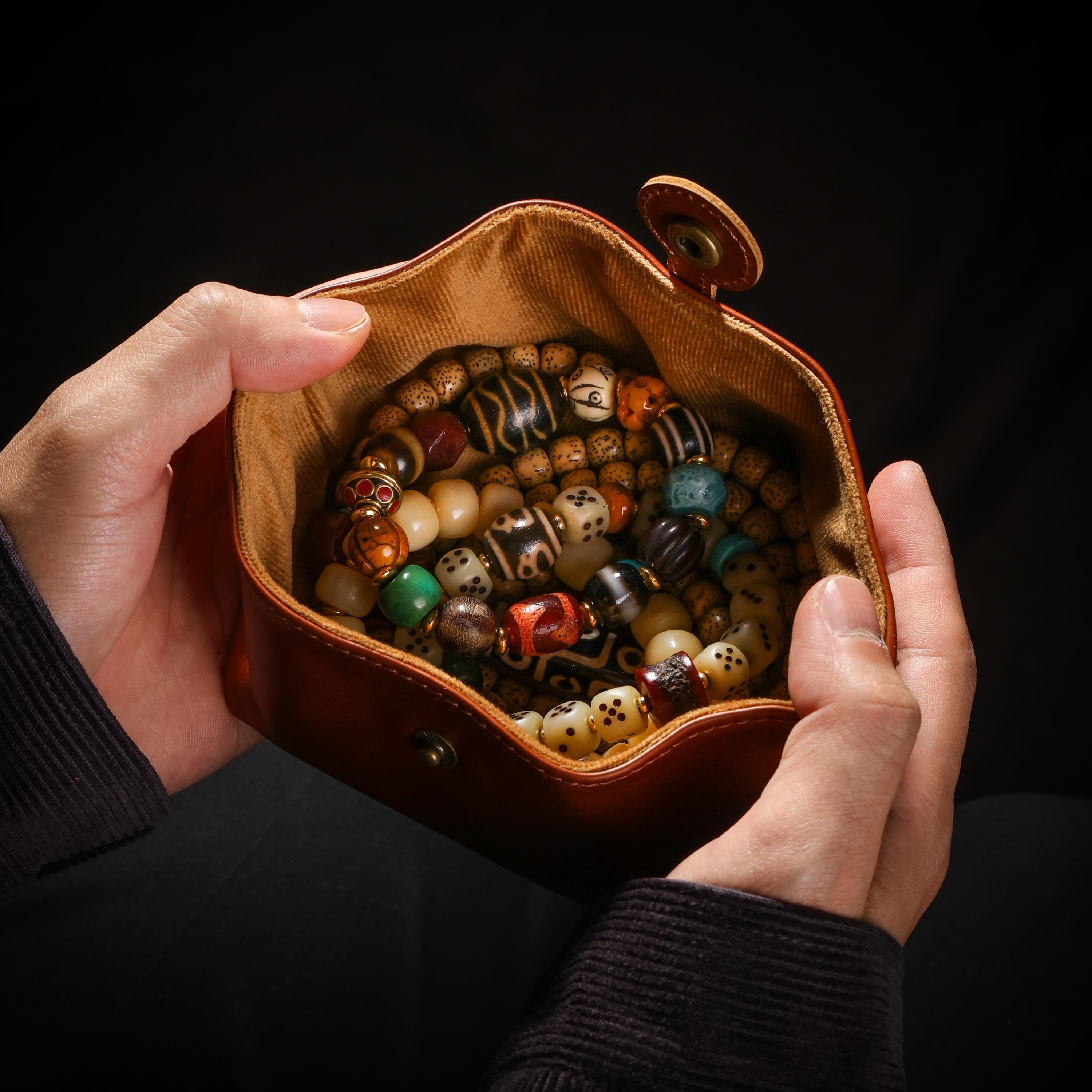 AURA DEER Leather Jewelry Pouch | Full-Grain Cowhide | Velvet Lined | Roomy Travel Pouch