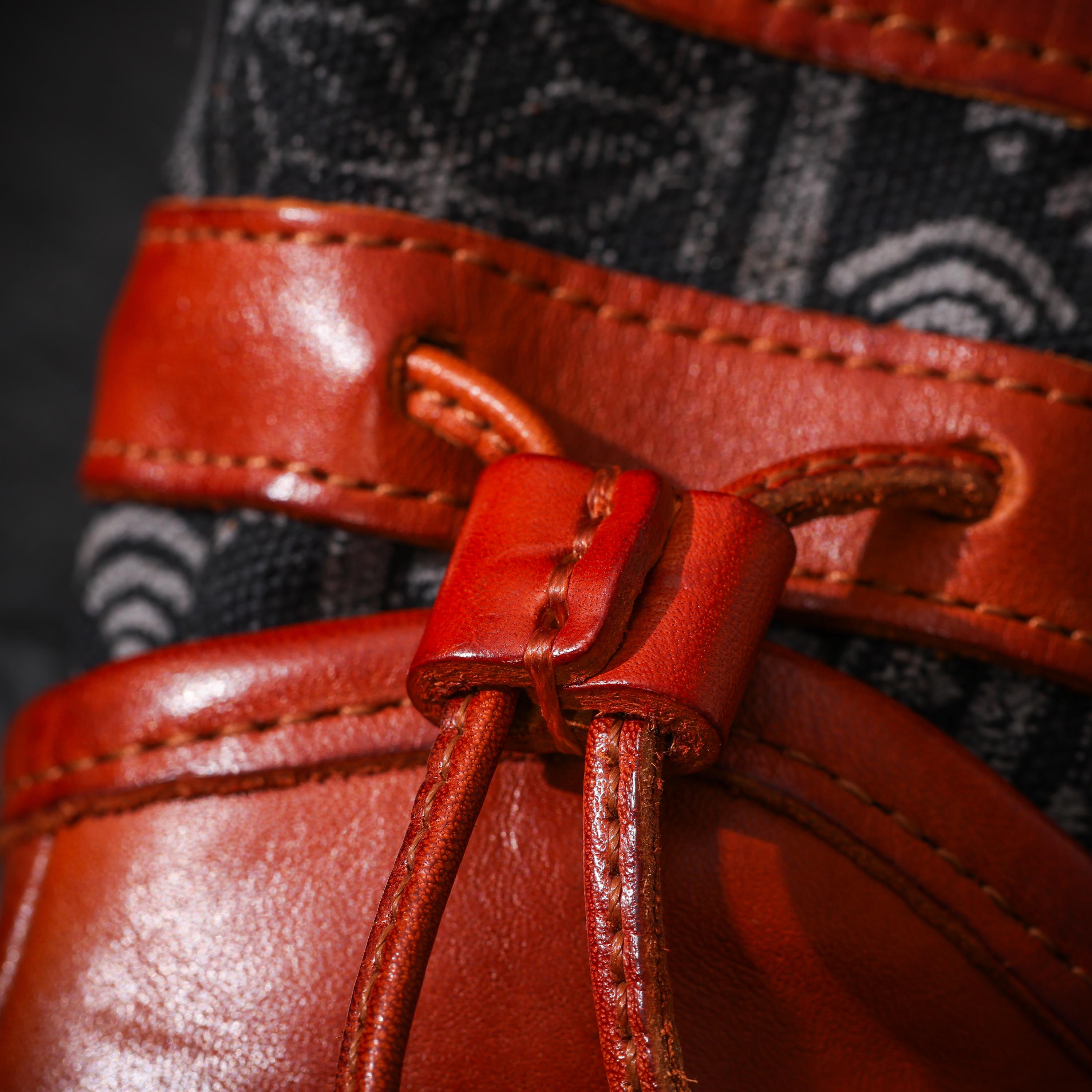 AURA DEER Vintage Veg-Tan Leather Pouch | Handmade Drawstring Rustic Jewelry Storage Bag